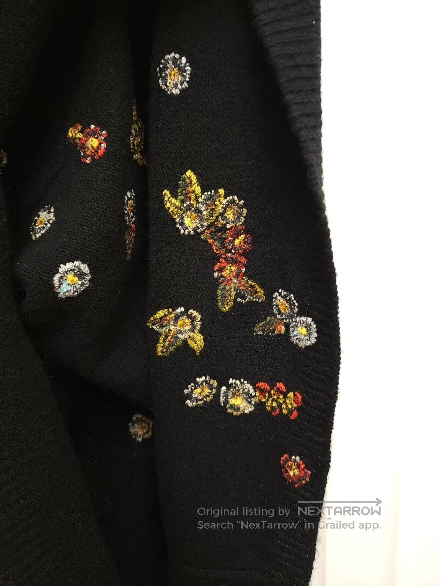 Dior dior black wool cashmere embroidered dress. Size US 40 / EU 56 - 6 Thumbnail