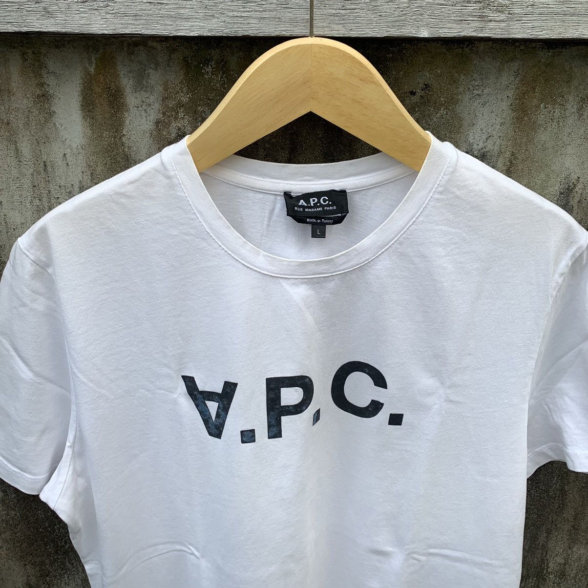 A.P.C. A.P.C T-SHIRT Size US L / EU 52-54 / 3 - 2 Thumbnail
