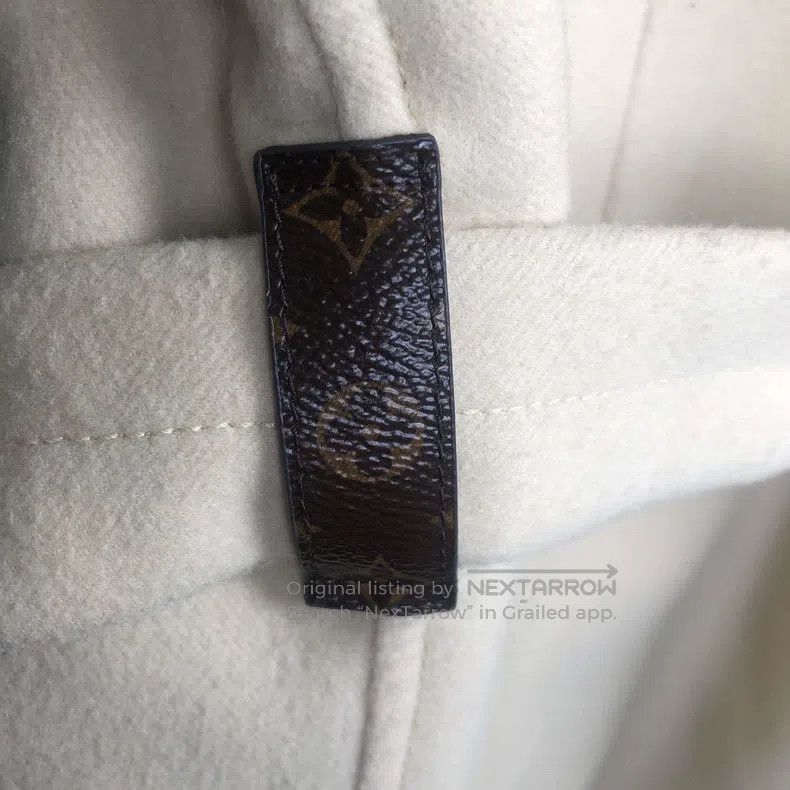 Louis Vuitton Louis Vuitton Sheep wool double face hooded coat Size XS / US 0-2 / IT 36-38 - 5 Thumbnail