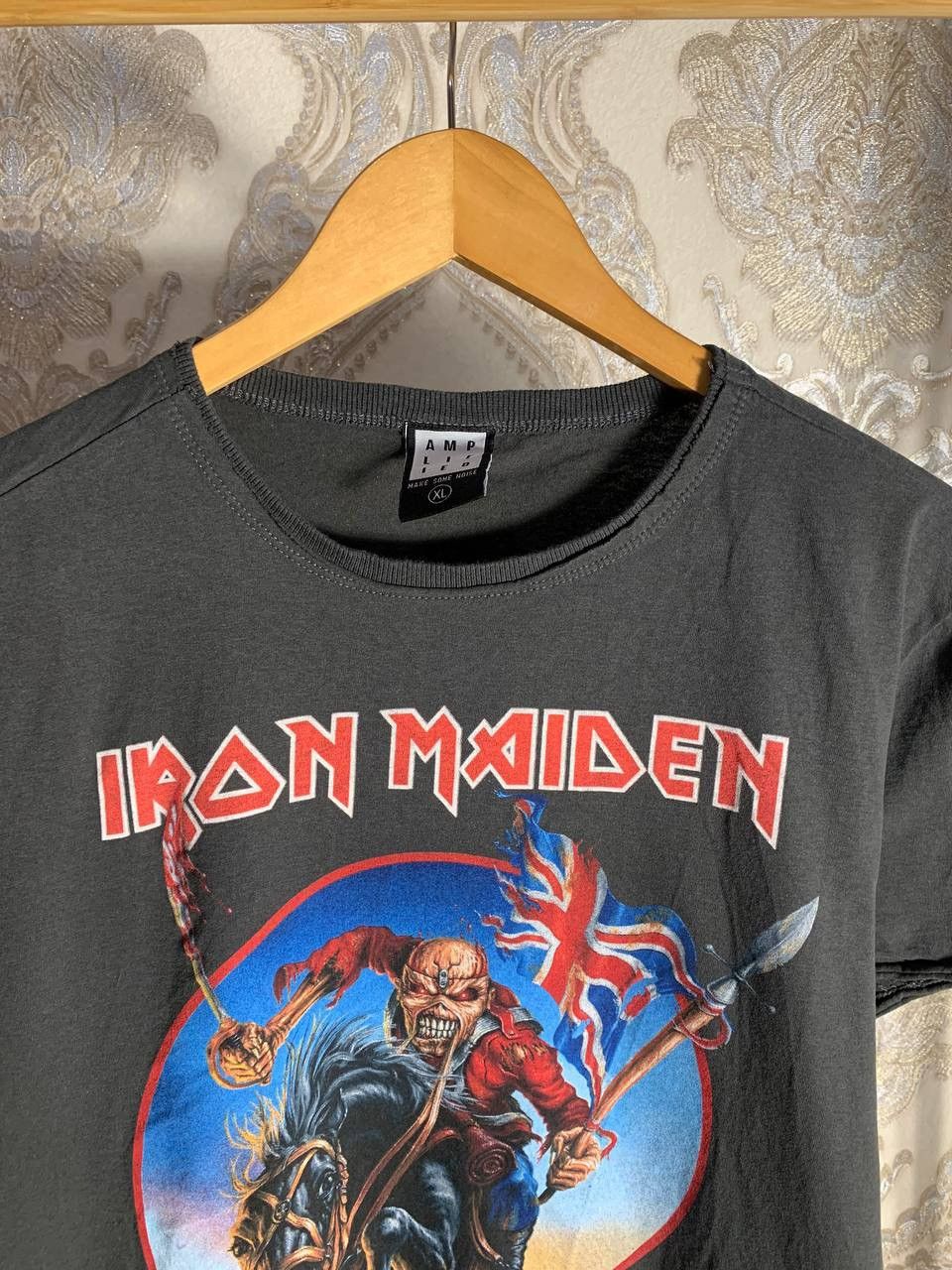 Japanese Brand VERY RARE IRON MAIDEN WORLD TOUR MONSTER ROCK T-SHIRT 90s Size US XL / EU 56 / 4 - 2 Thumbnail