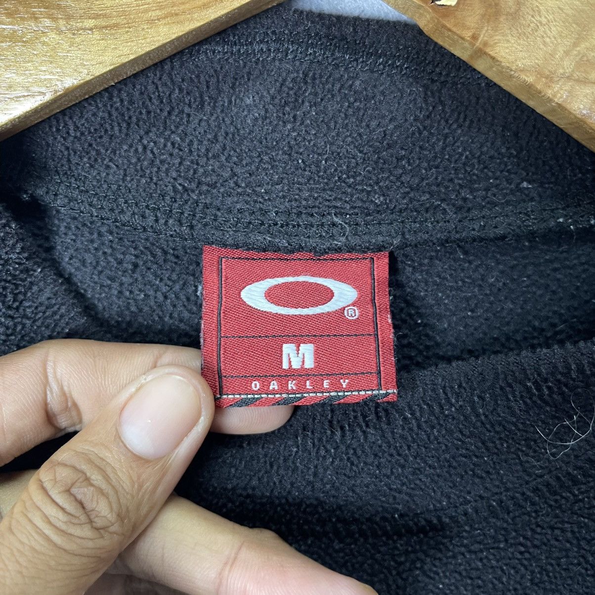 Oakley Oakley Fleece Crewneck Pullover – Black (Made in Canada) Size US M / EU 48-50 / 2 - 7 Thumbnail