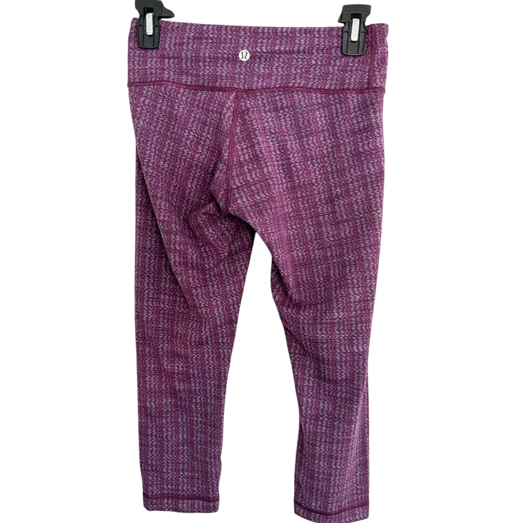 Lululemon Lululemon Women's Capri Purple Plaid Yoga Leggings Size 6 Regular Size 28" / US 6 / IT 42 - 2 Thumbnail