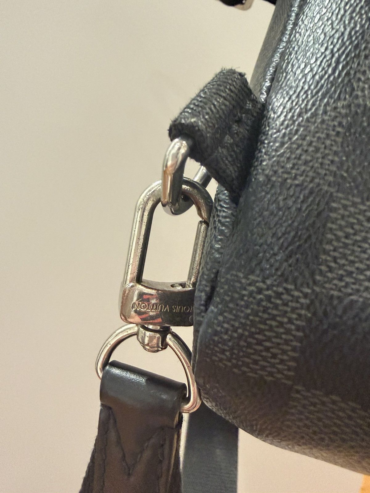 Louis Vuitton Louis Vuitton Damier Sling Bag Size ONE SIZE - 7 Thumbnail