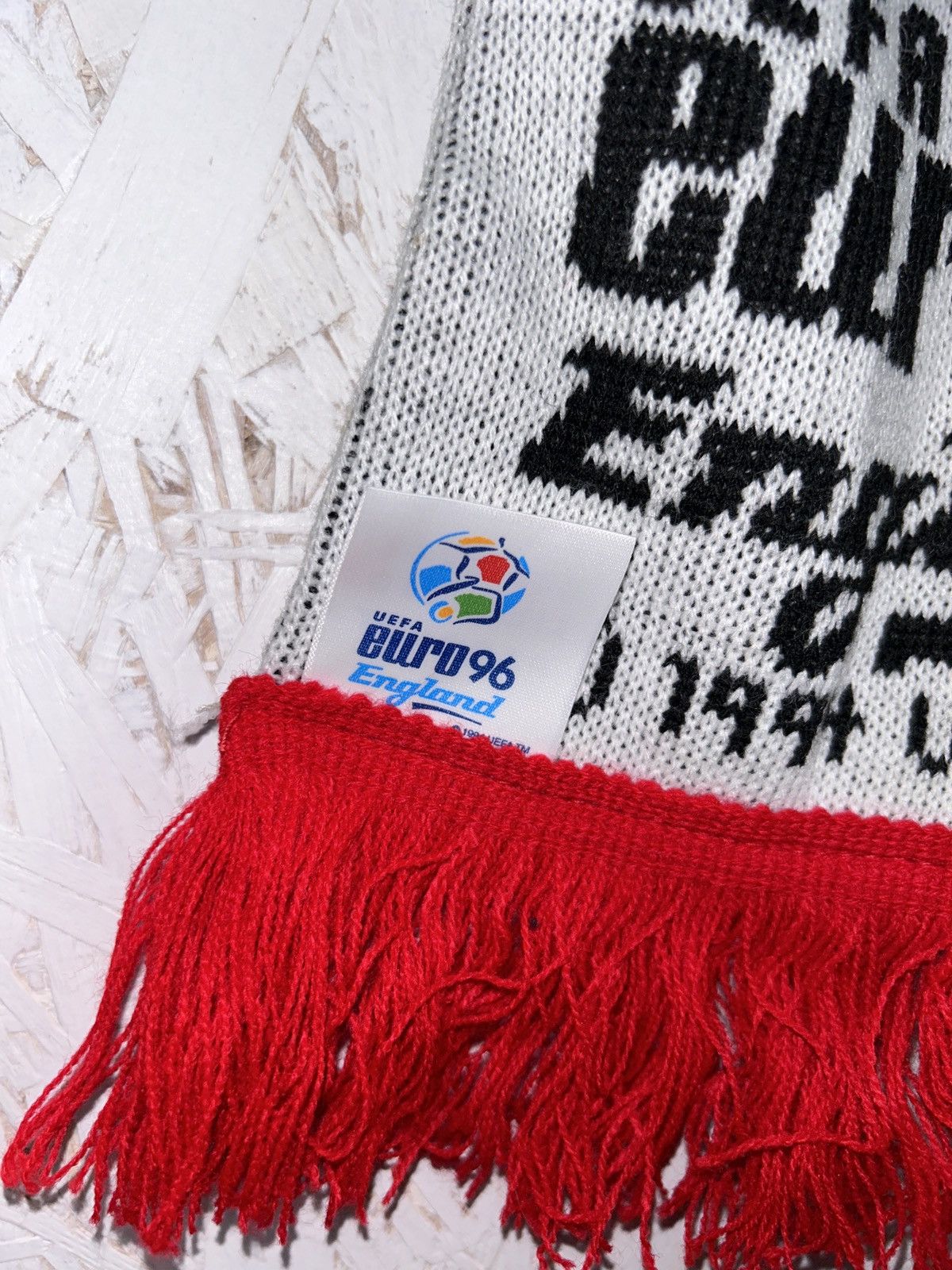 UEFA 90s Vintage UEFA 96 Euro 1996 England Fanwear Soccer Scarf Size ONE SIZE - 9 Thumbnail