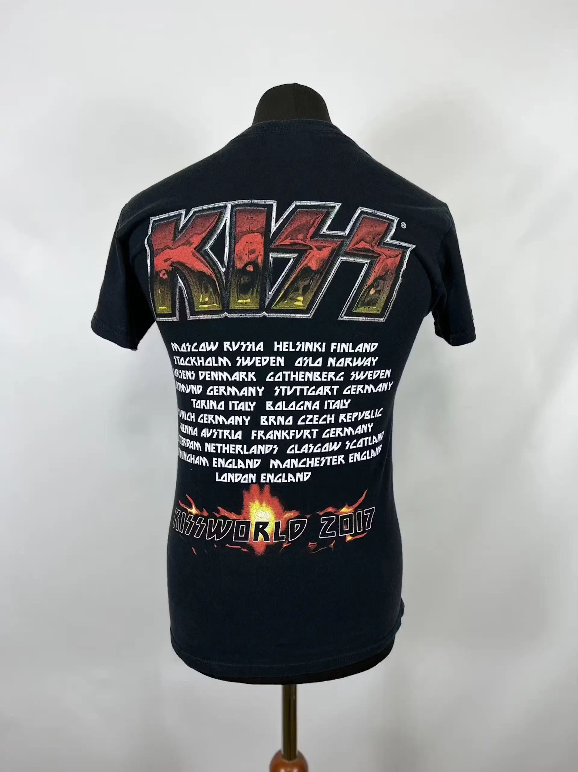 Band Tees × KISS Kiss work tour 2017 T-shirt Size US S / EU 44-46 / 1 - 2 Thumbnail