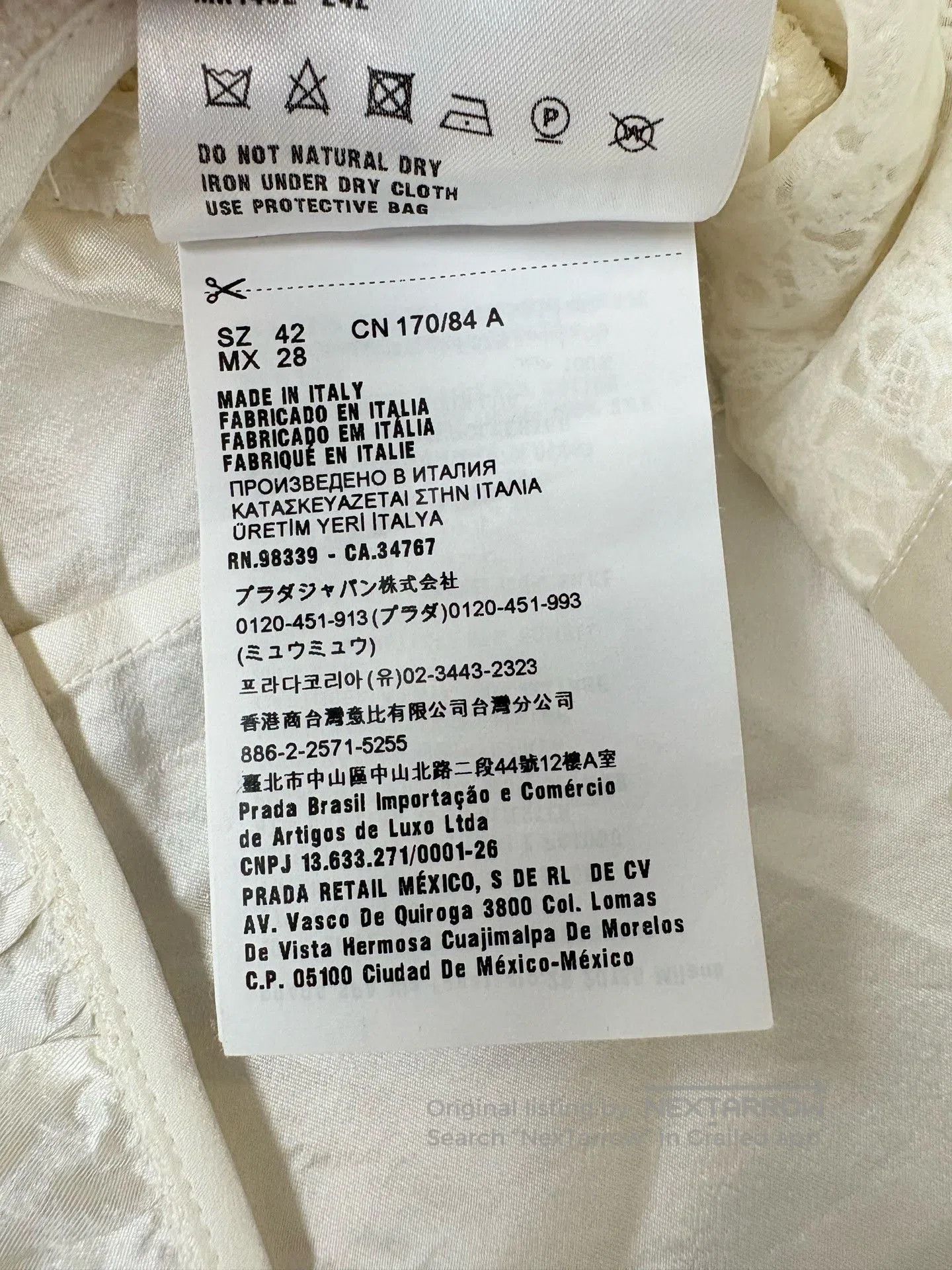 Miu Miu Miumiu Lace Doll Collar Short Sleeve Shirt. Size M / US 6-8 / IT 42-44 - 4 Thumbnail