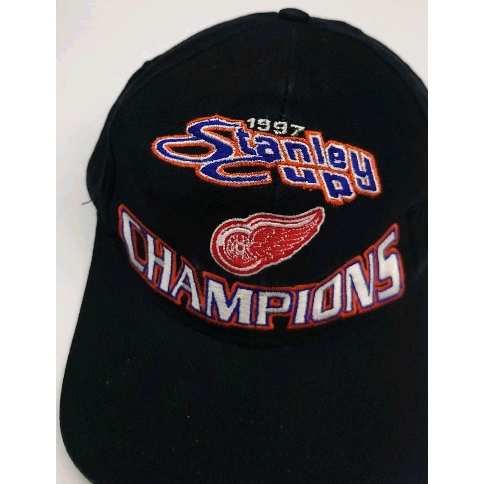 Logo 7 VINTAGE Detroit Red Wings Stanley Cup Champions Hat Logo 7 90s NHL Hockey Baseball Cap Men Adjustable Black Size Adult Mens Size ONE SIZE - 2 Thumbnail