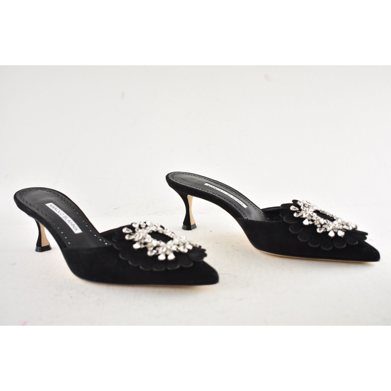 Manolo Blahnik Manolo Blahnik Shogmu 50 Black Suede Jewel Crystal Kitten Size US 7 / IT 37 - 4 Thumbnail