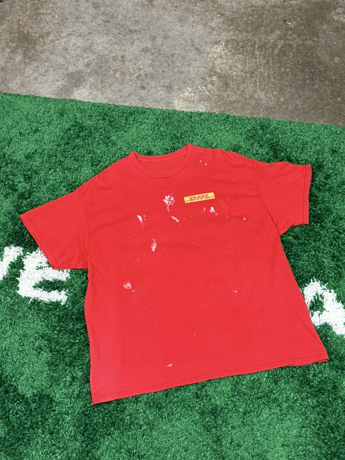 Vintage Vintage Distressed DHL Logo Tee Red 2XL XXL Paint Splatter Size US XXL / EU 58 / 5 - 1 Thumbnail