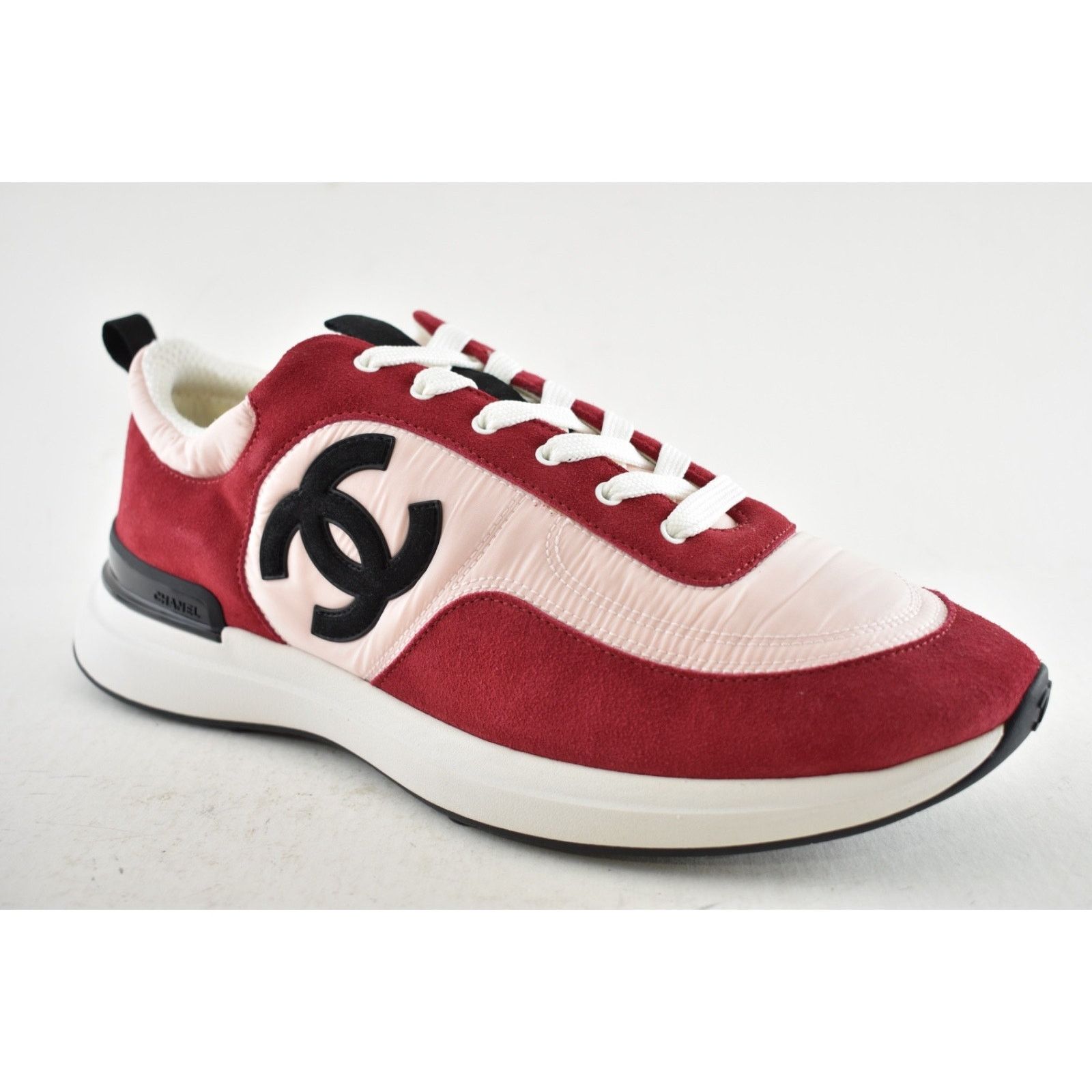 Chanel Chanel 21P Mens Pink Black White CC Logo Low Top Lace Up Size US 11 / EU 44 - 6 Thumbnail