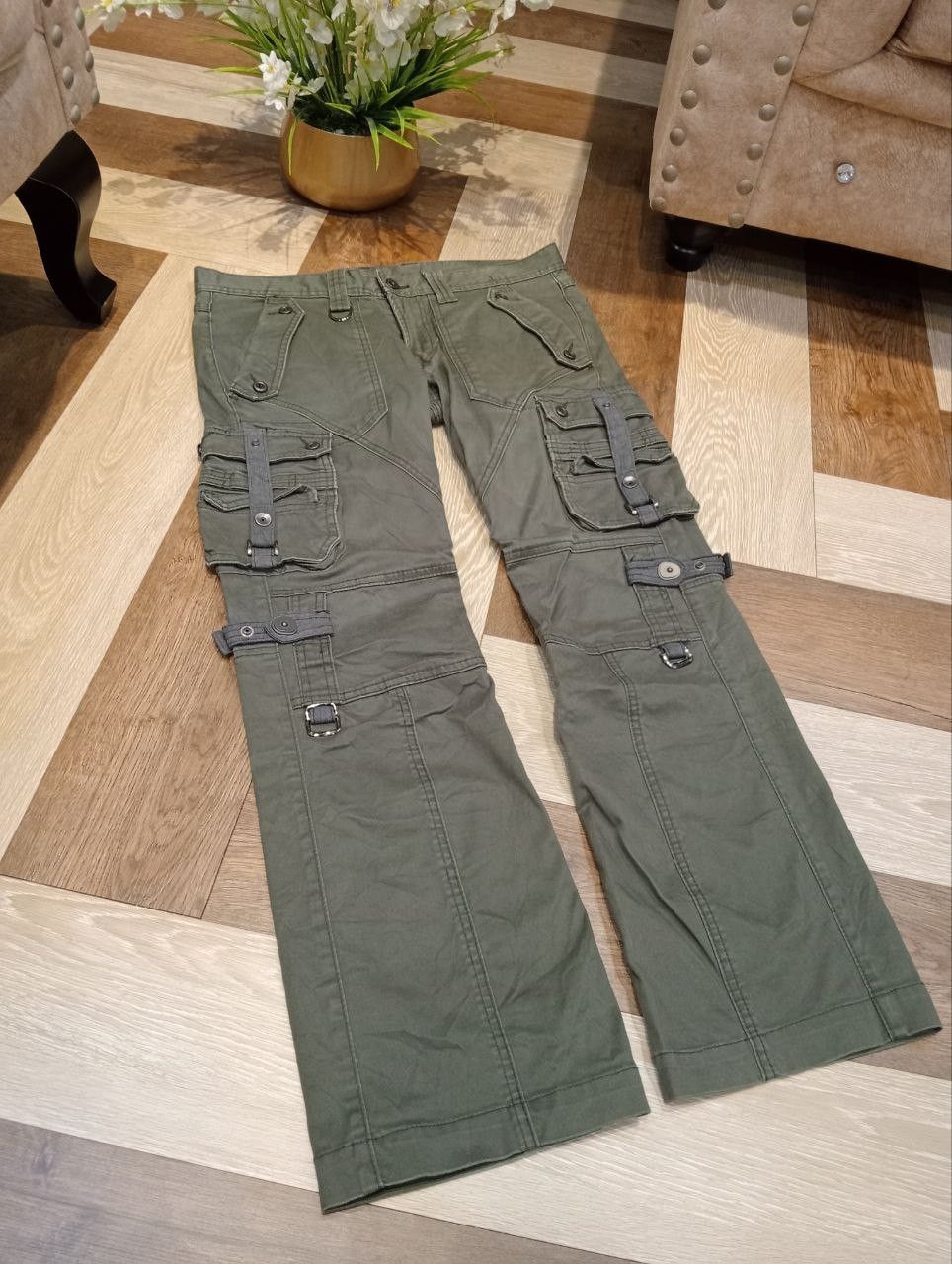 HIDEAWAYS JAPANESE HIDEAWAYS NICOLE MULTIPOCKET BANDAGE FLARED PANTS Size US 35 - 3 Thumbnail