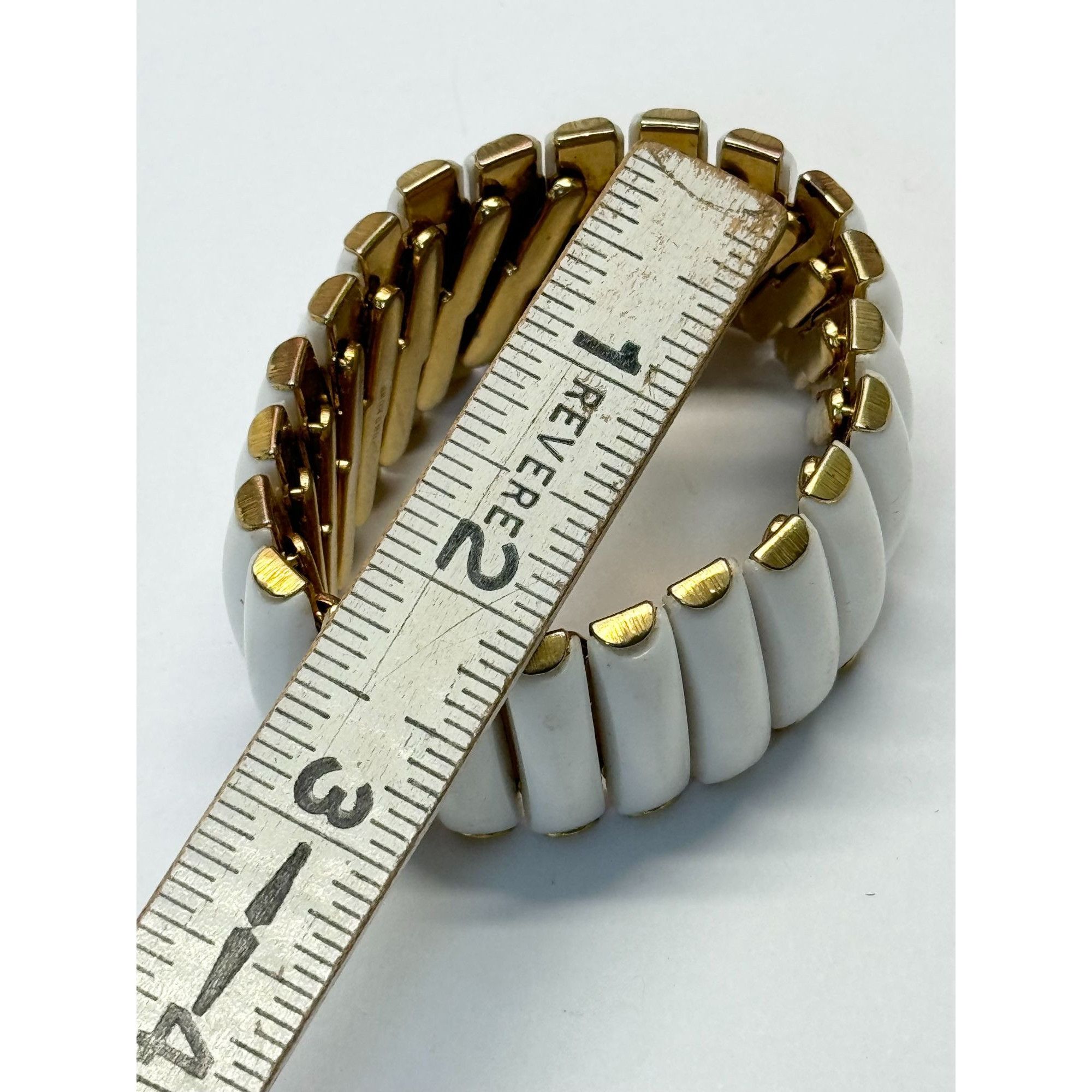 Vintage Vintage Hong Kong white expansion bracelet Size ONE SIZE - 5 Thumbnail