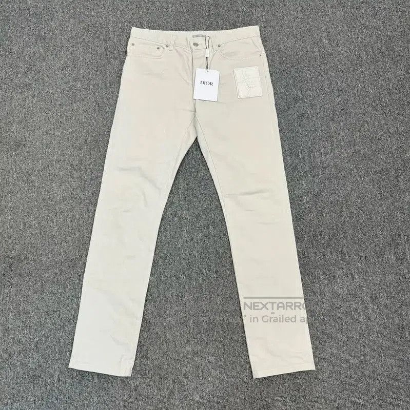 Other Dior Men's Casual Trousers in White Cotton . Size US 27 - 1 Thumbnail