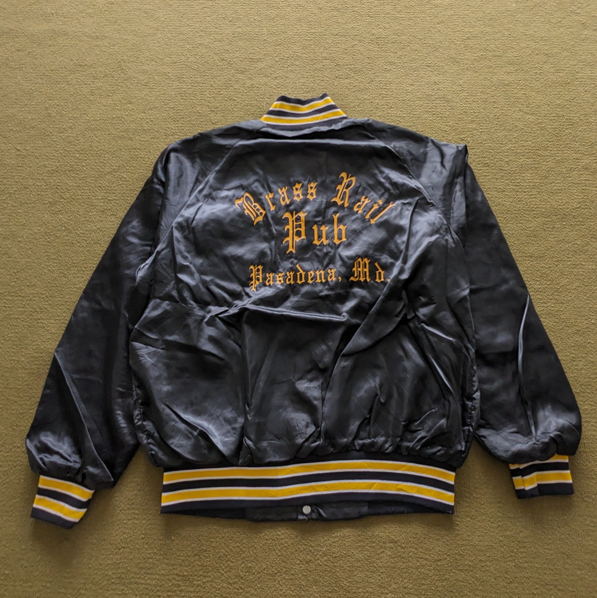 Vintage Vintage BRASS RAIL Pub American Style Varsity Jacket Size US L / EU 52-54 / 3 - 1 Thumbnail