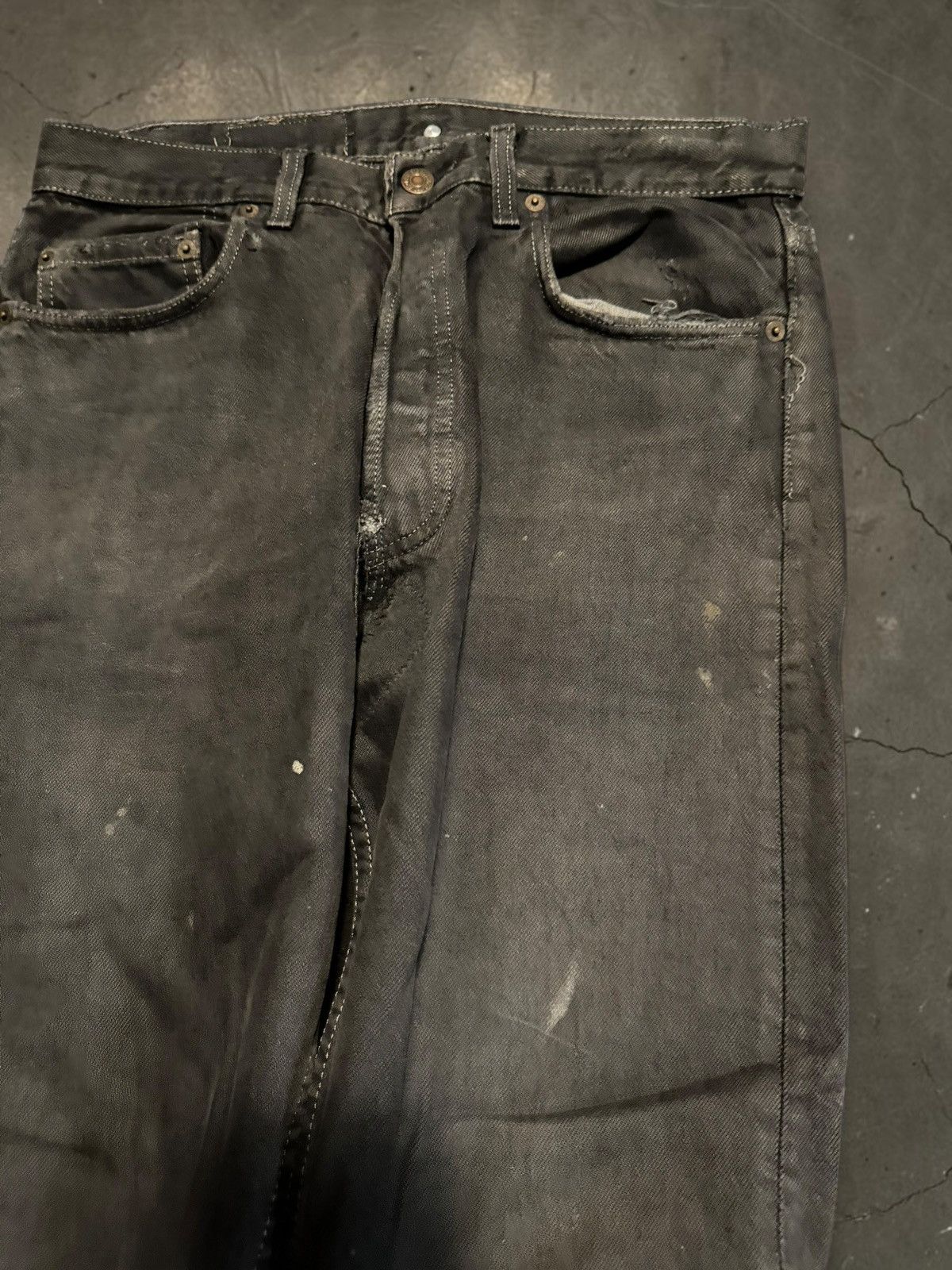 Levi's Vintage Levi's Destroyed Black Jeans Size US 32 / EU 48 - 3 Thumbnail