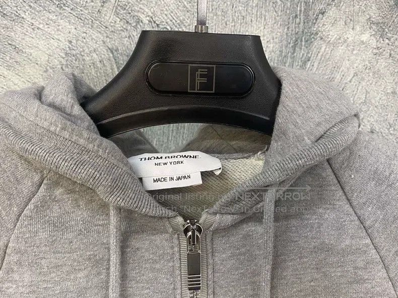 Thom Browne Thom Browne Classic Striped Zip-Up Hoodie Sweatshirt - Gre Size XS / US 0-2 / IT 36-38 - 3 Thumbnail