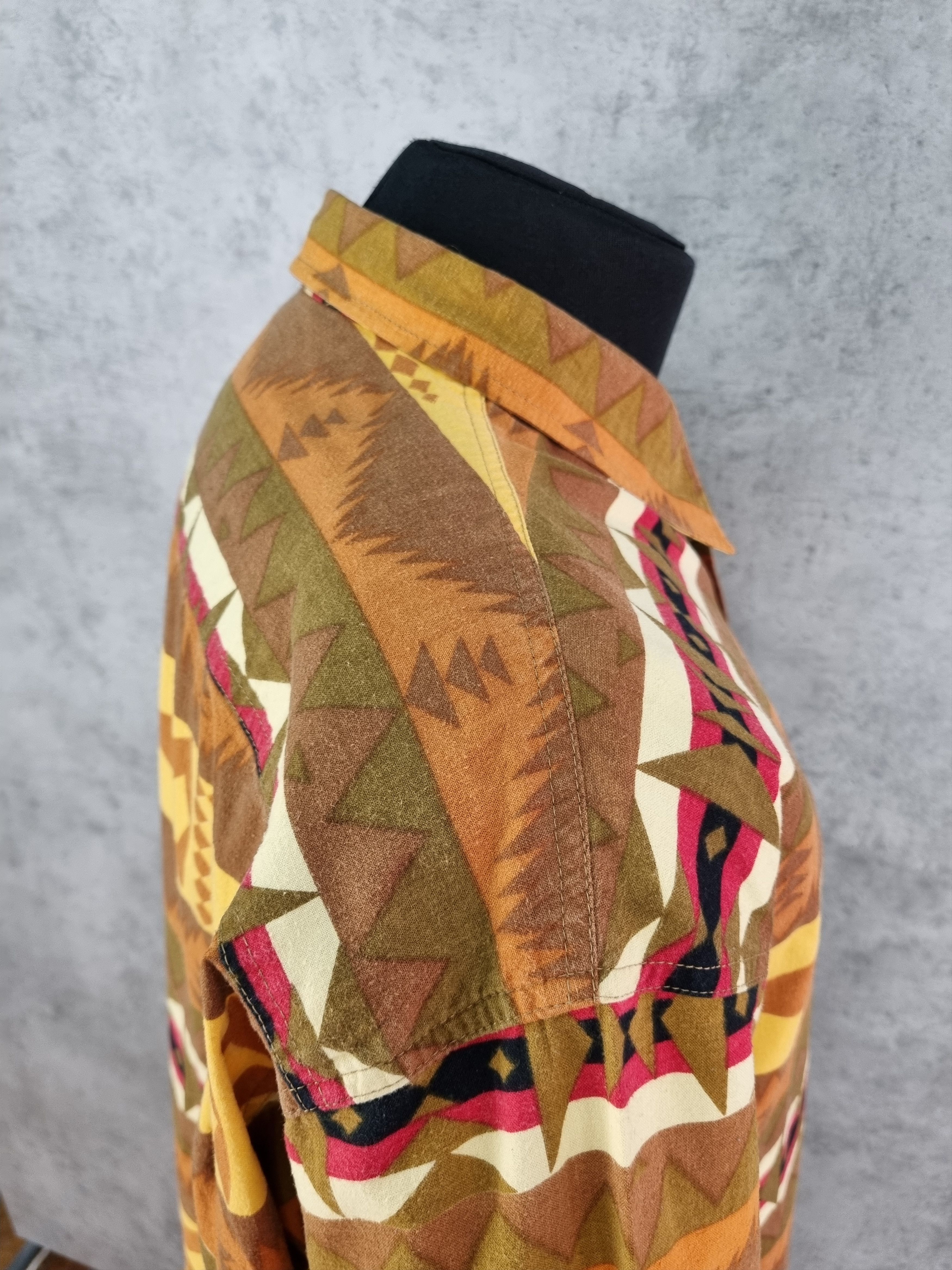 Chevignon × Native Rare size 80s Chevignon Navajo Vintage Shirt Button ups Size US XXL / EU 58 / 5 - 14 Thumbnail