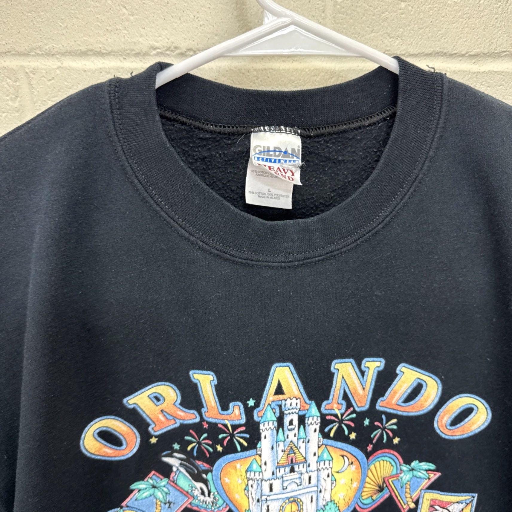 Gildan VINTAGE Orlando Florida Sweatshirt L Crew Neck Blue Graphic Print Mickey Mouse 90s Retro Beach Gildan Heavy Blend Unisex Adults Mens Womens Size US L / EU 52-54 / 3 - 5 Thumbnail