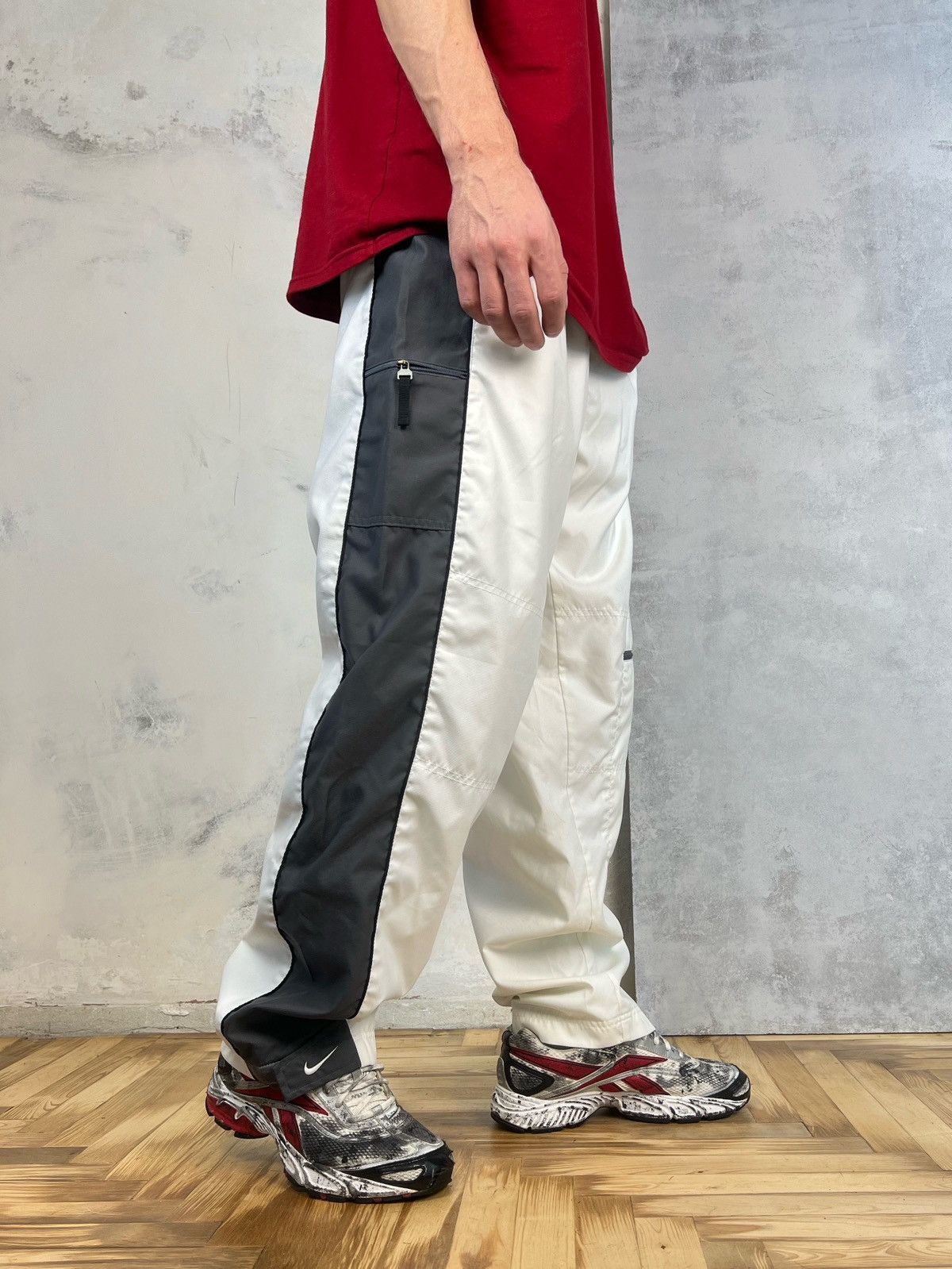 Vintage Vintage Nike Jogger Pants Size M - L Size US 32 / EU 48 - 4 Thumbnail