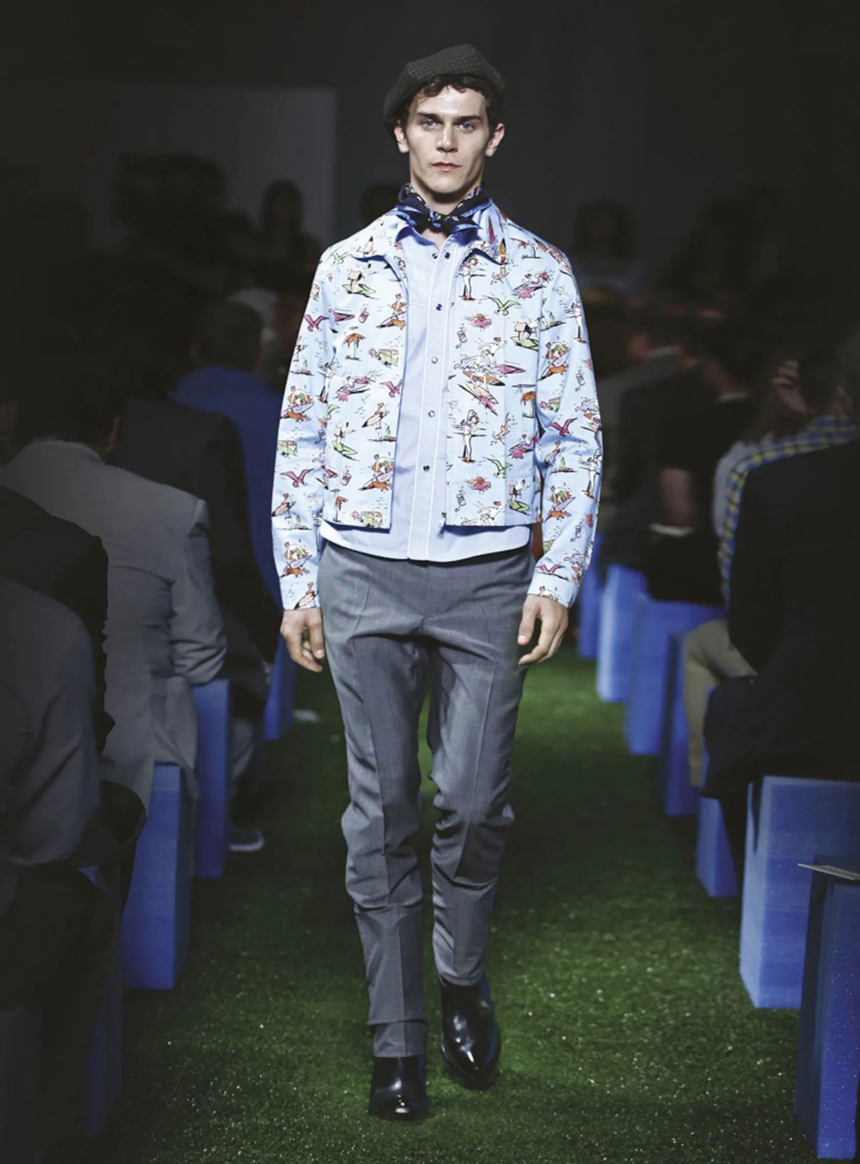 Prada Prada S/S 12 - surf print short Size US 33 - 21 Thumbnail