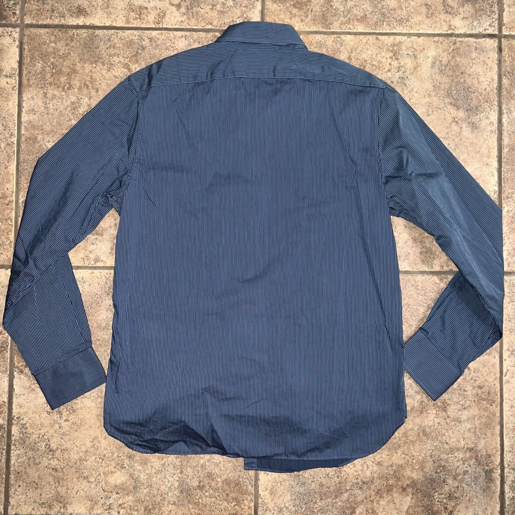 John Varvatos John Varvatos Shirt Dress Shirt Slim Fit Striped Blue Mens Size 16 M Regular Men - John Varvatos Slimming Flagship? Size US M / EU 48-50 / 2 - 4 Thumbnail