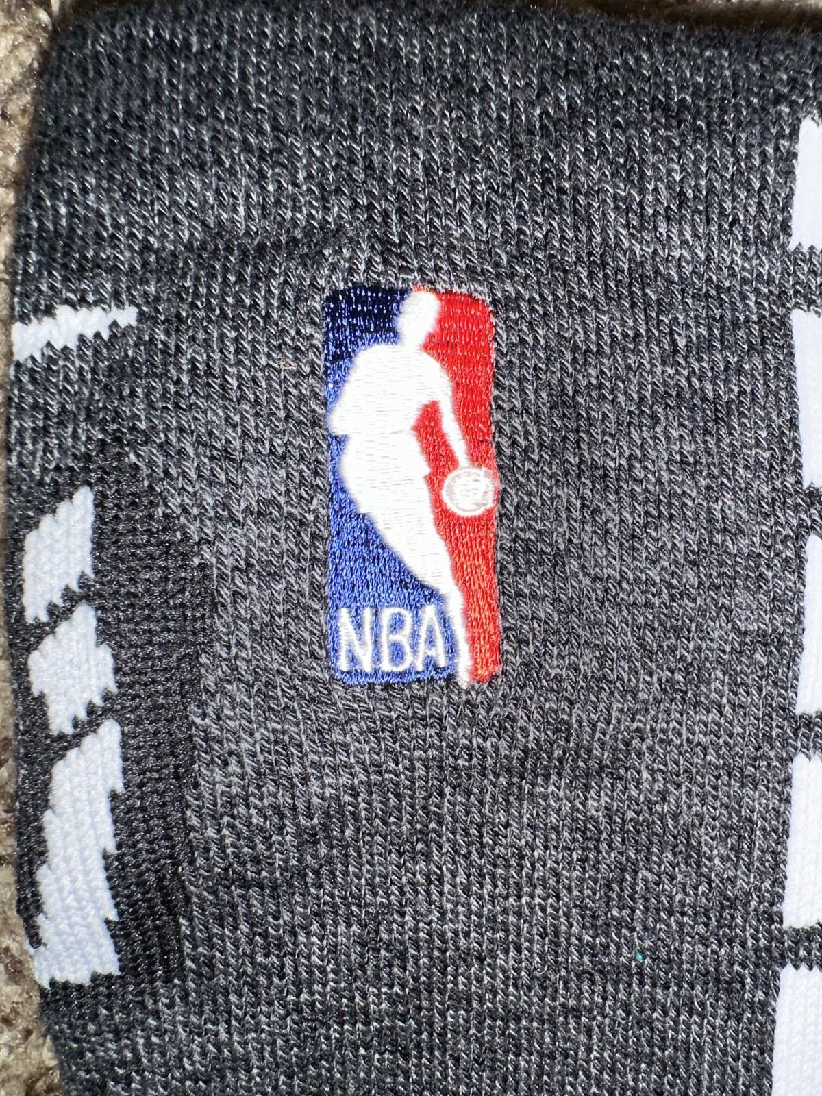 Nike Nike Men’s Elite Dri-Fit Crew Basketball Socks San Antonio Spurs Size ONE SIZE - 9 Thumbnail