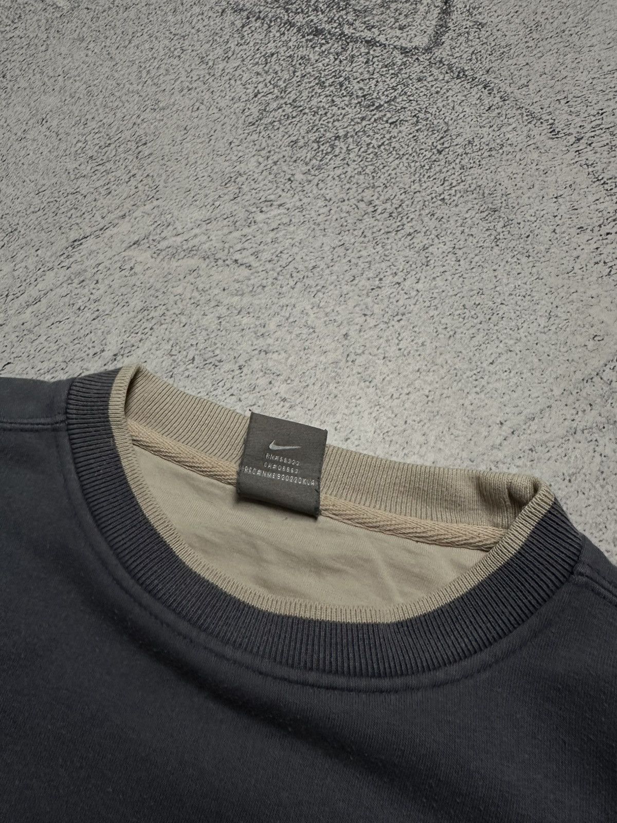 Nike Vintage Nike Big Logo Sweatshirt Mens Size M Gray Size US M / EU 48-50 / 2 - 10 Thumbnail