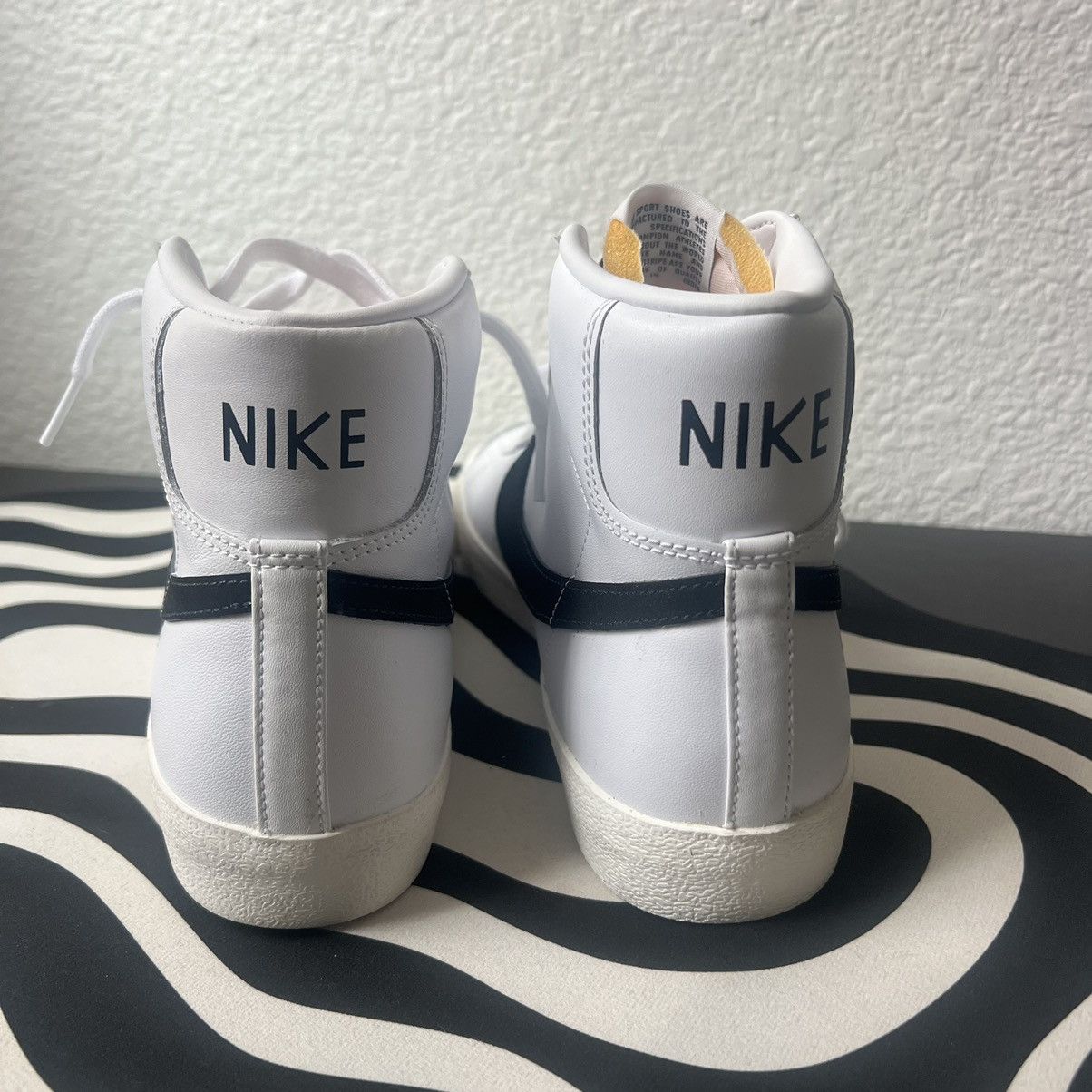 Nike Nike Blazer Size US 9 / EU 42 - 2 Thumbnail