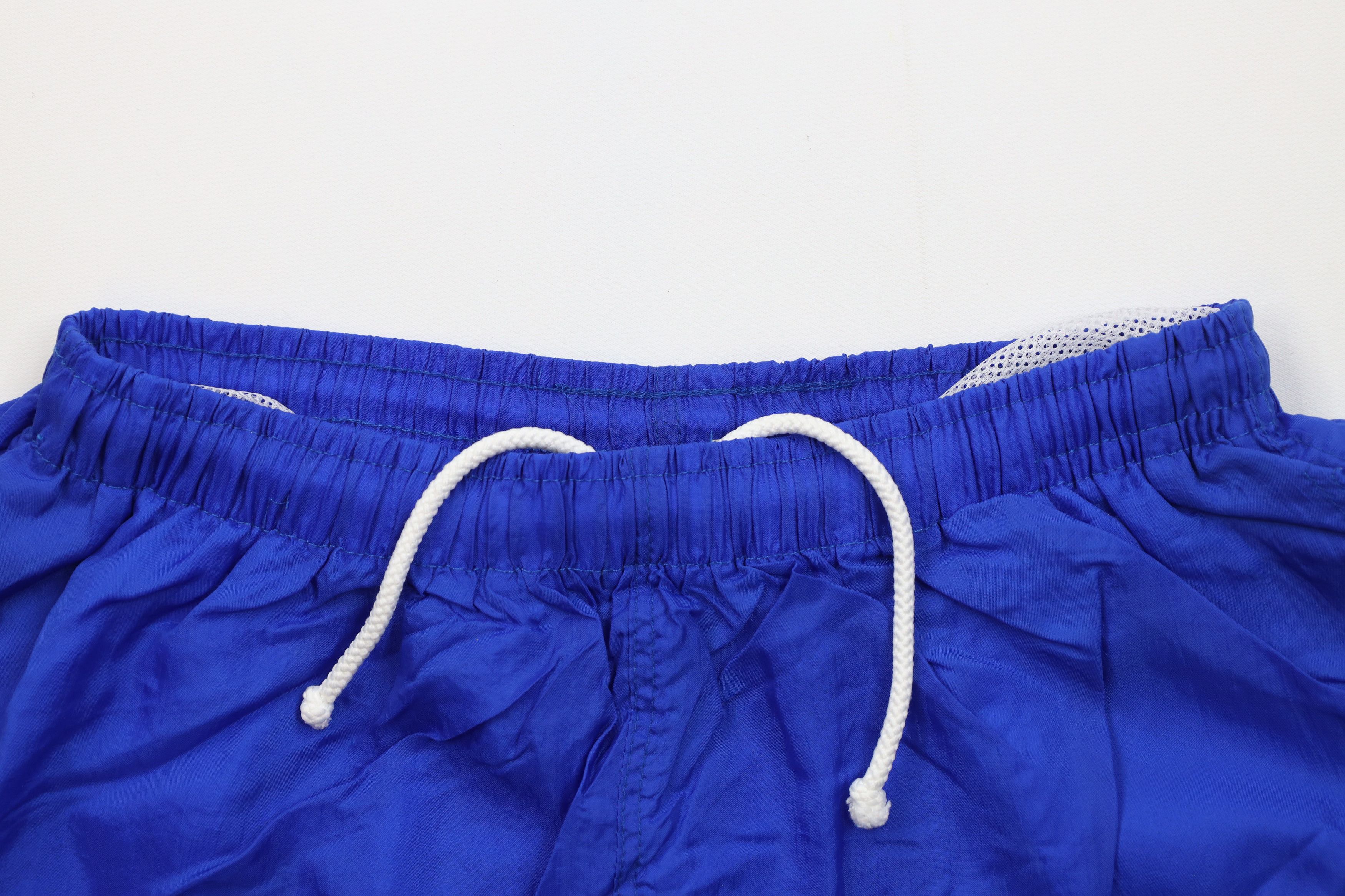 Vintage Vintage 90s Y2K Streetwear Running Jogging Soccer Shorts Size US 34 / EU 50 - 2 Thumbnail