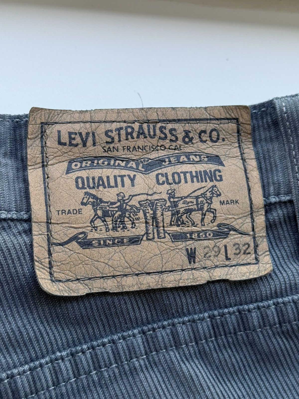 Levi's Vintage Levis White Tab Corduroy Pants Size US 32 / EU 48 - 5 Thumbnail