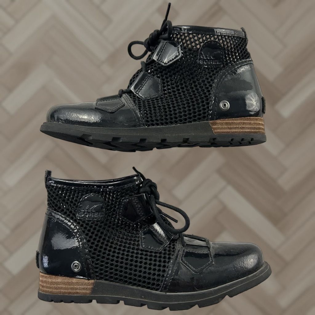 SOREL VINTAGE Sorel Boots Women Black 6.5 US Boot Adult Women's Black Boots 6.5 US Sorel Boots Women Black 6.5 US Bootie Mens Womens Girls Size US 7 / IT 37 - 1 Thumbnail