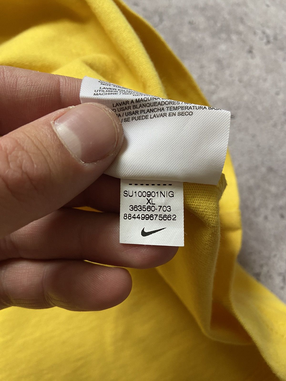 Nike Vintage Nike Y2K Brazil Tee Shirt Size US XL / EU 56 / 4 - 4 Thumbnail