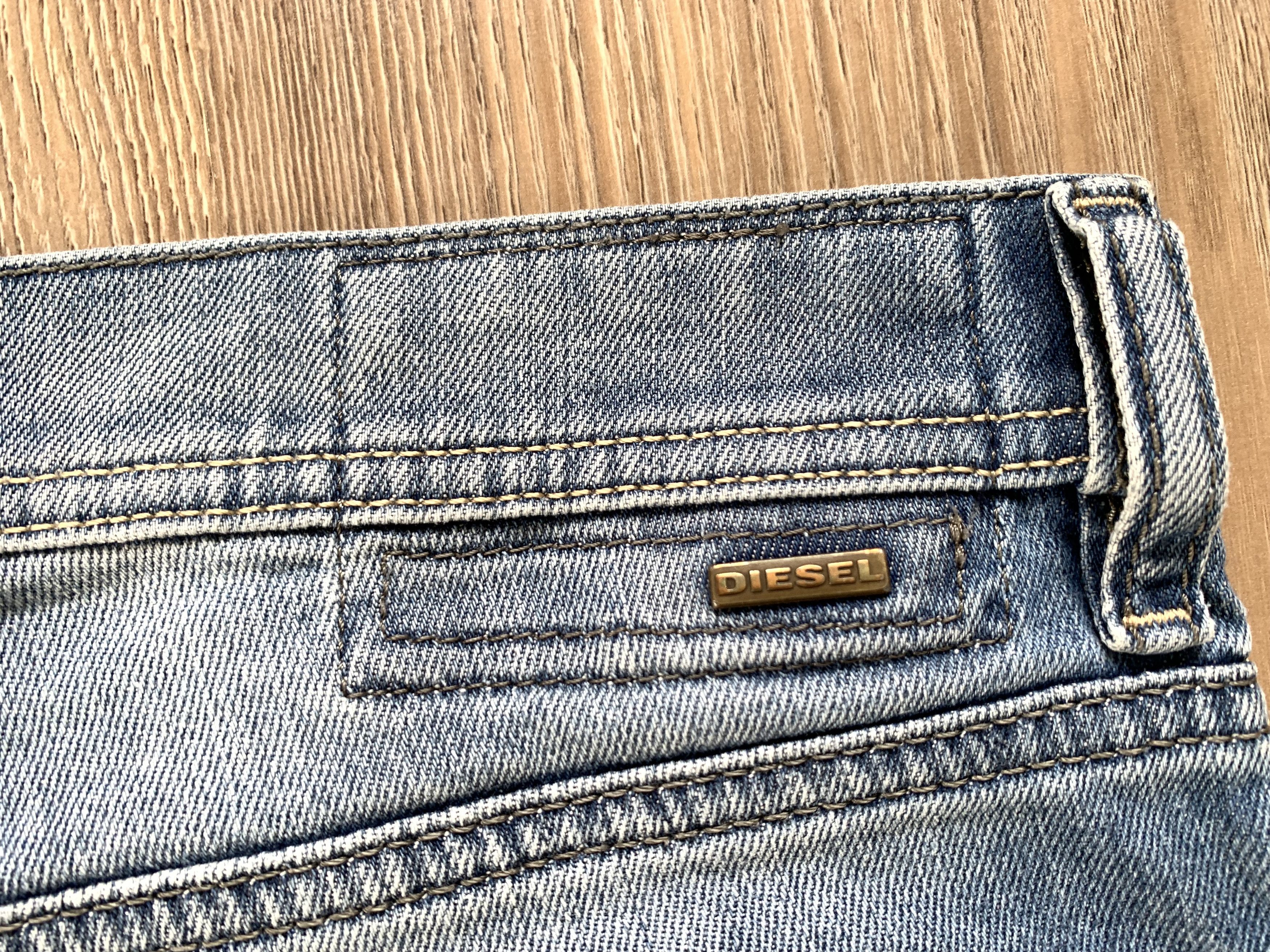 Diesel Diesel Tepphar Slim Carrot Light Blue Jeans Size US 28 / EU 44 - 6 Thumbnail