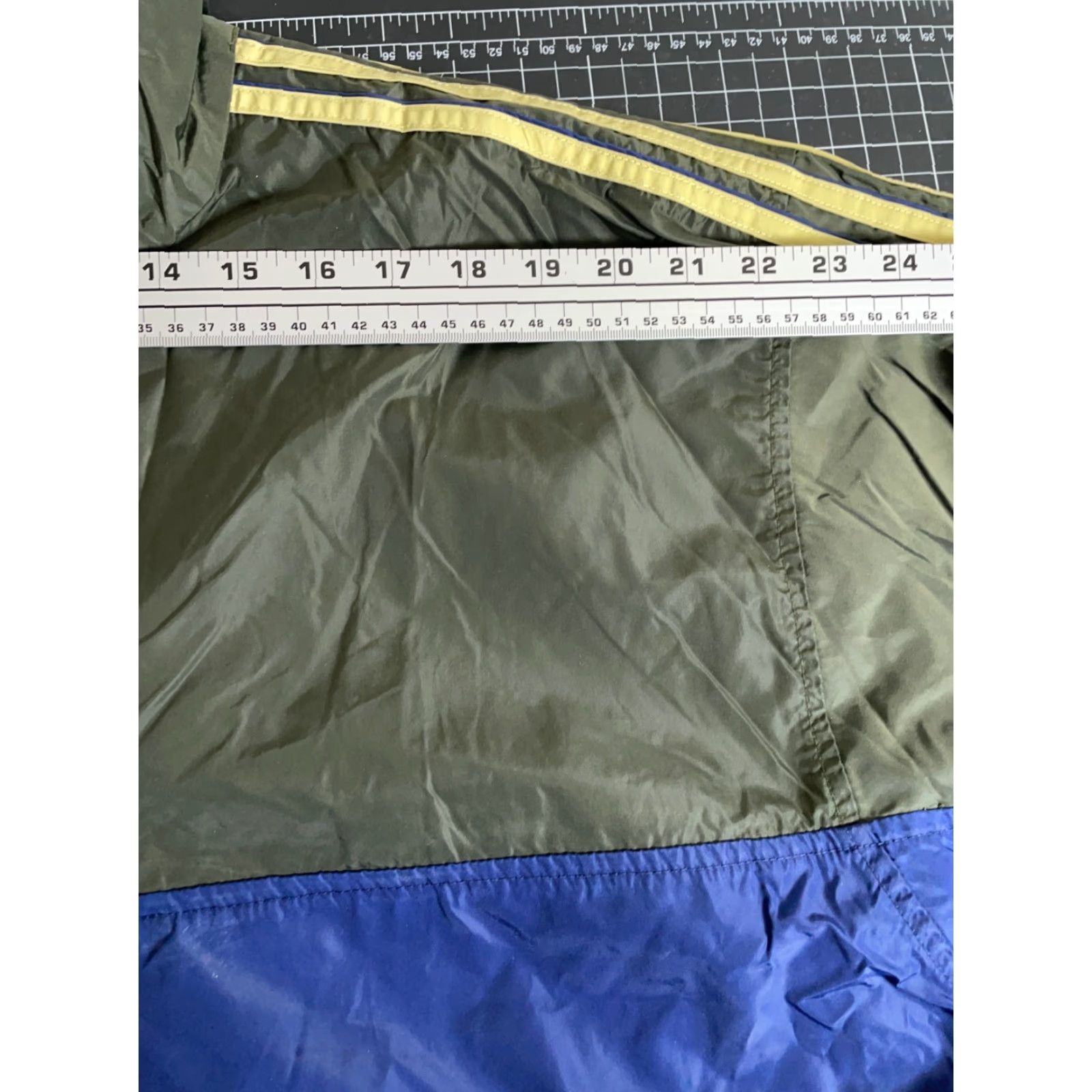 Adidas VINTAGE adidas Windbreaker Jacket Men Medium Blue Olive Green Striped 90s Retro Casual Size US M / EU 48-50 / 2 - 7 Thumbnail