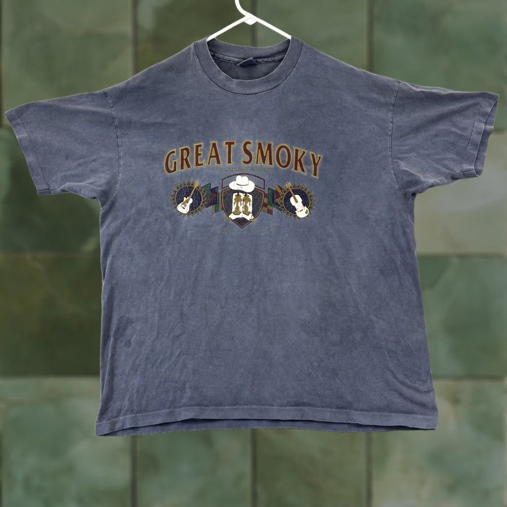 Anvil VINTAGE Great Smoky Mountain Shirt Men’s XL Blue Short Sleeve 90s Nature Outdoor Anvil Logo T-Shirt Mens XL Blue 90s Vintage Shirt Size US XL / EU 56 / 4 - 1 Thumbnail