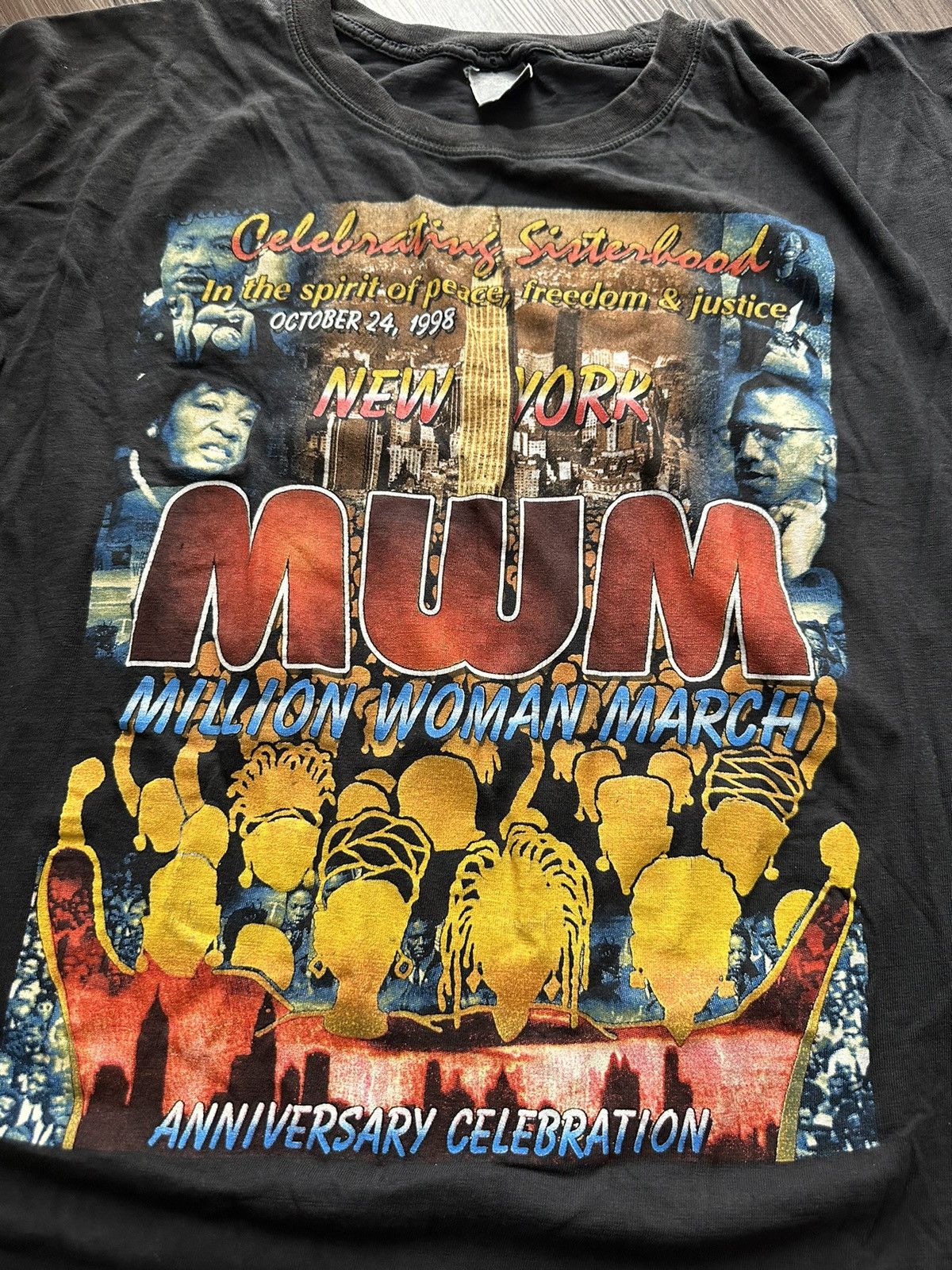 Band Tees RARE VINTAGE MILLION WOMAN MARCH T SHIRT Size US L / EU 52-54 / 3 - 3 Thumbnail