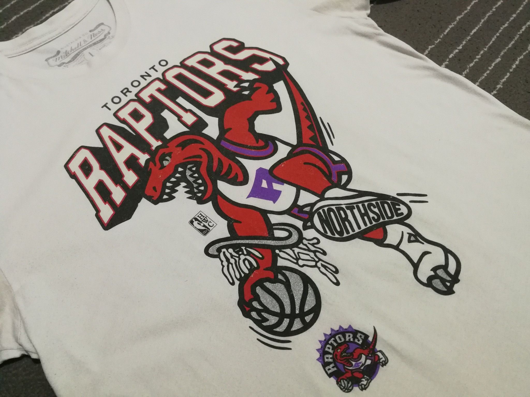 NBA TORONTO RAPTOR X Nba usa made M 1869 Size US M / EU 48-50 / 2 - 7 Thumbnail