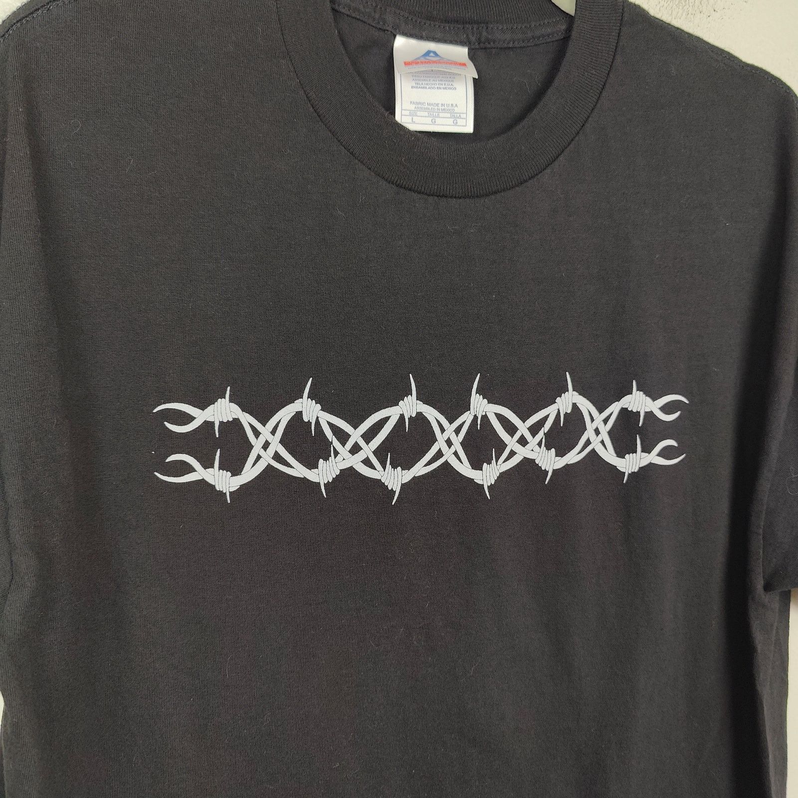 Other Vintage Y2K Barbed Wire T-Shirt Mens Large Black Cotton Size US L / EU 52-54 / 3 - 2 Thumbnail
