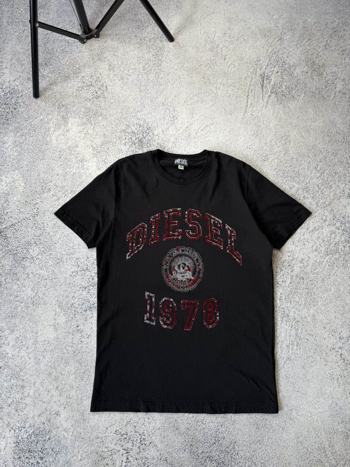 Diesel Diesel Avant Garde T Shirt Big Logo Size US L / EU 52-54 / 3 - 4 Thumbnail