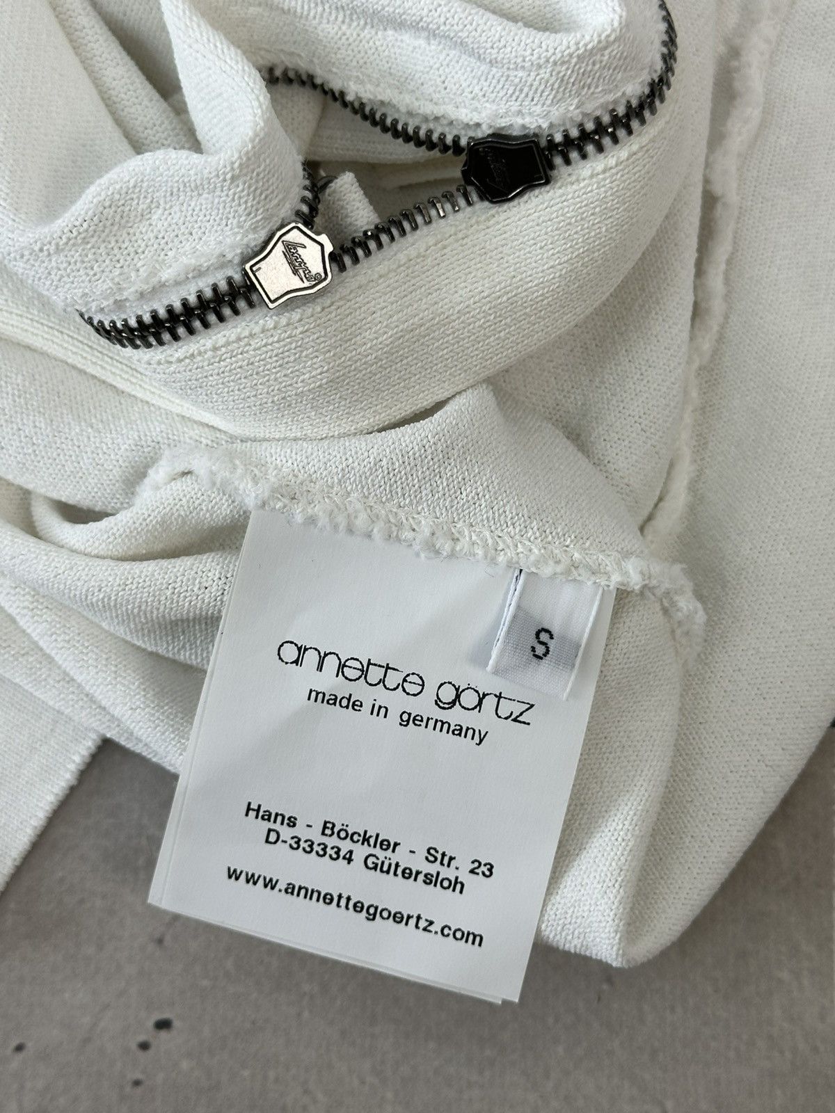 Annette Gortz Annette Gortz Made in Germany Viscose White Zipper Sweater Size S / US 4 / IT 40 - 13 Thumbnail