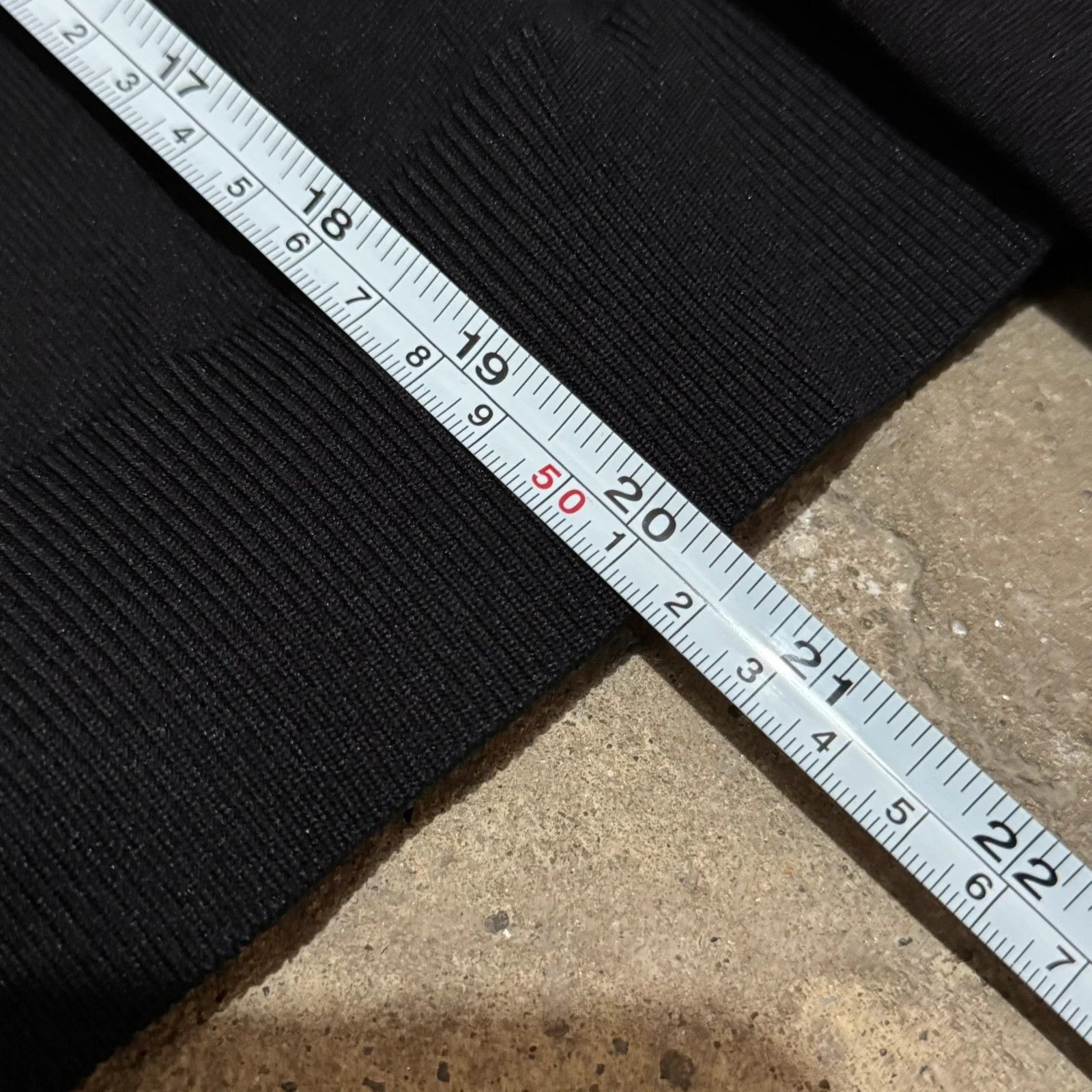 Vetements S/S 2016 Vetements cut out sleeves polyamide sweatshirt Size L / US 10 / IT 46 - 9 Thumbnail
