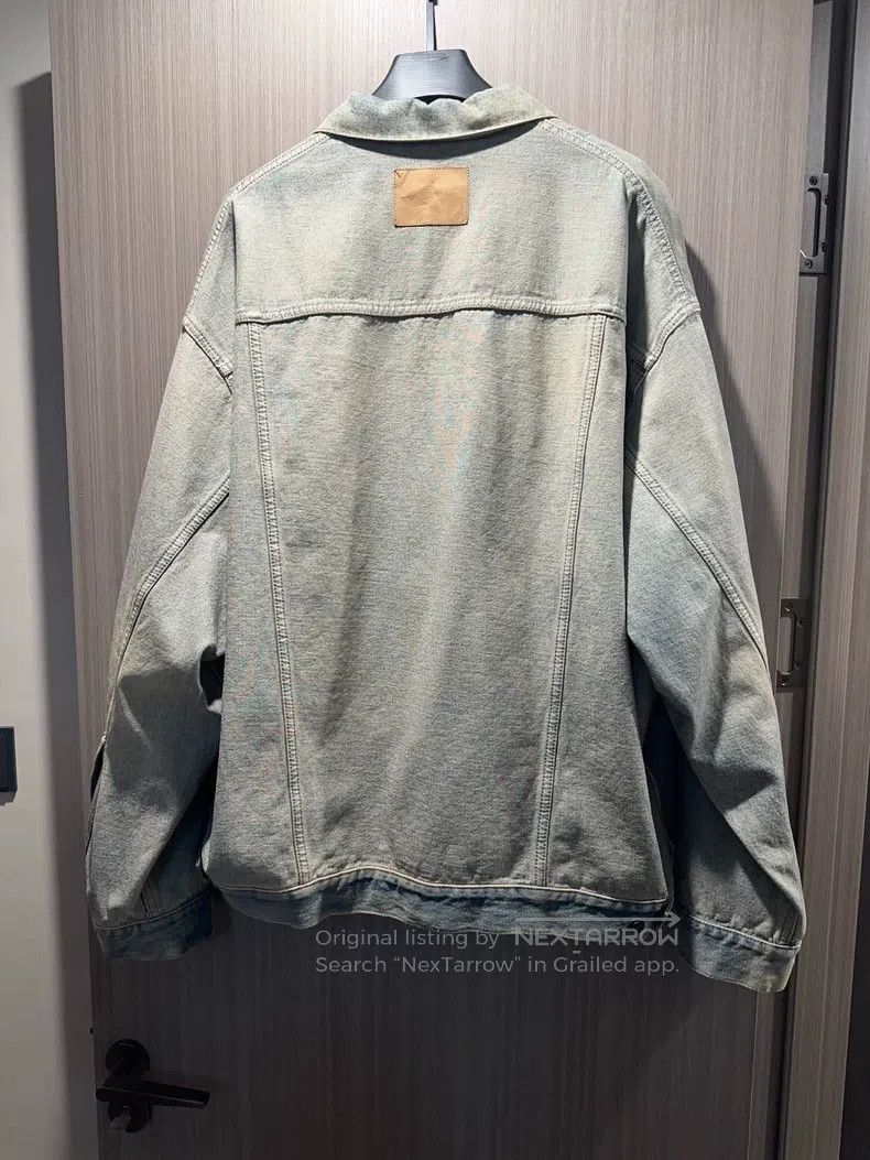 Balenciaga Balenciaga Distressed Logo Patch Single-Breasted Denim Jac Size US M / EU 48-50 / 2 - 2 Thumbnail