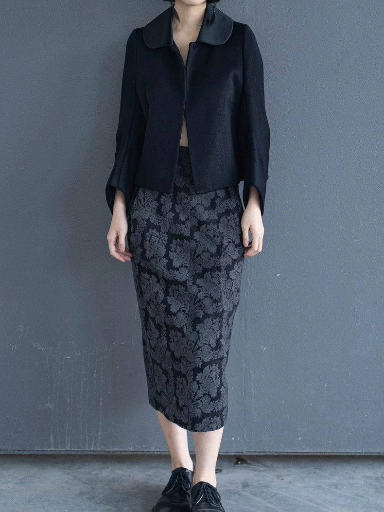 Comme des Garcons Comme Des Garcons size S Overskirt, a black flower with da Size 23" - 2 Thumbnail