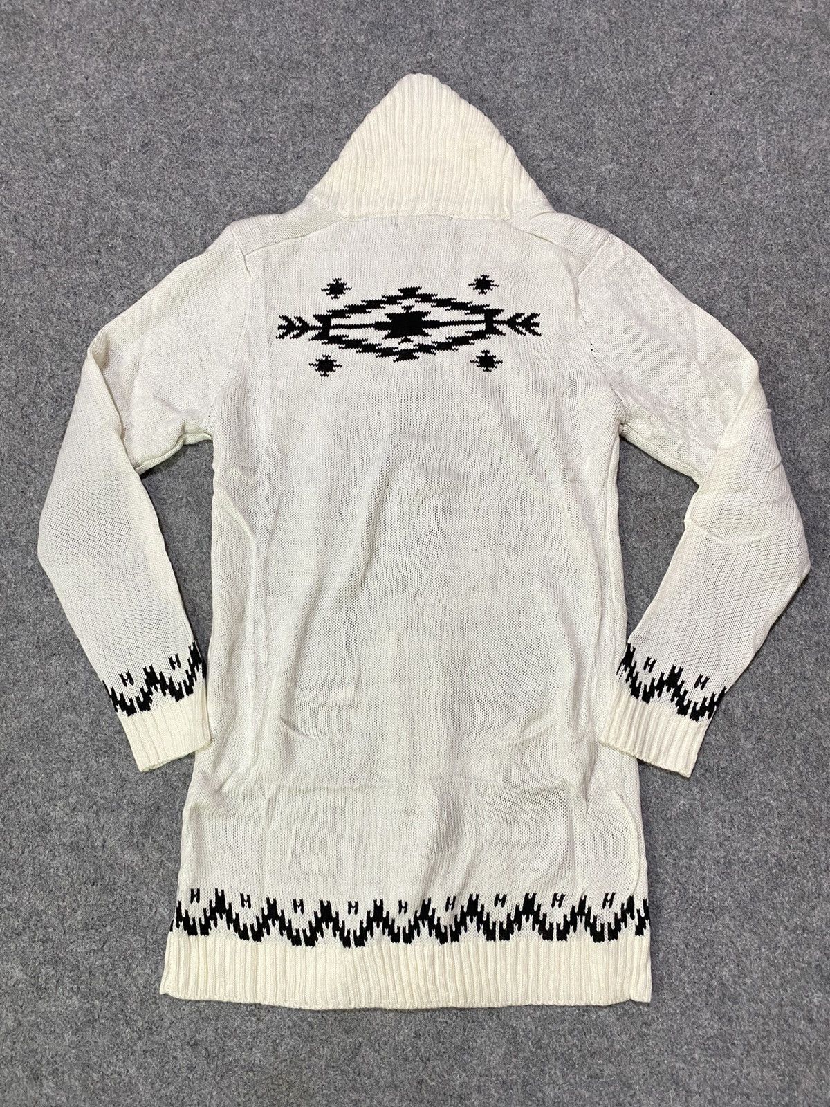 Designer × Issey Miyake × Japanese Brand Rare Tete Homme Issey Miyake Wool Navajo Cardigan Size US M / EU 48-50 / 2 - 11 Thumbnail