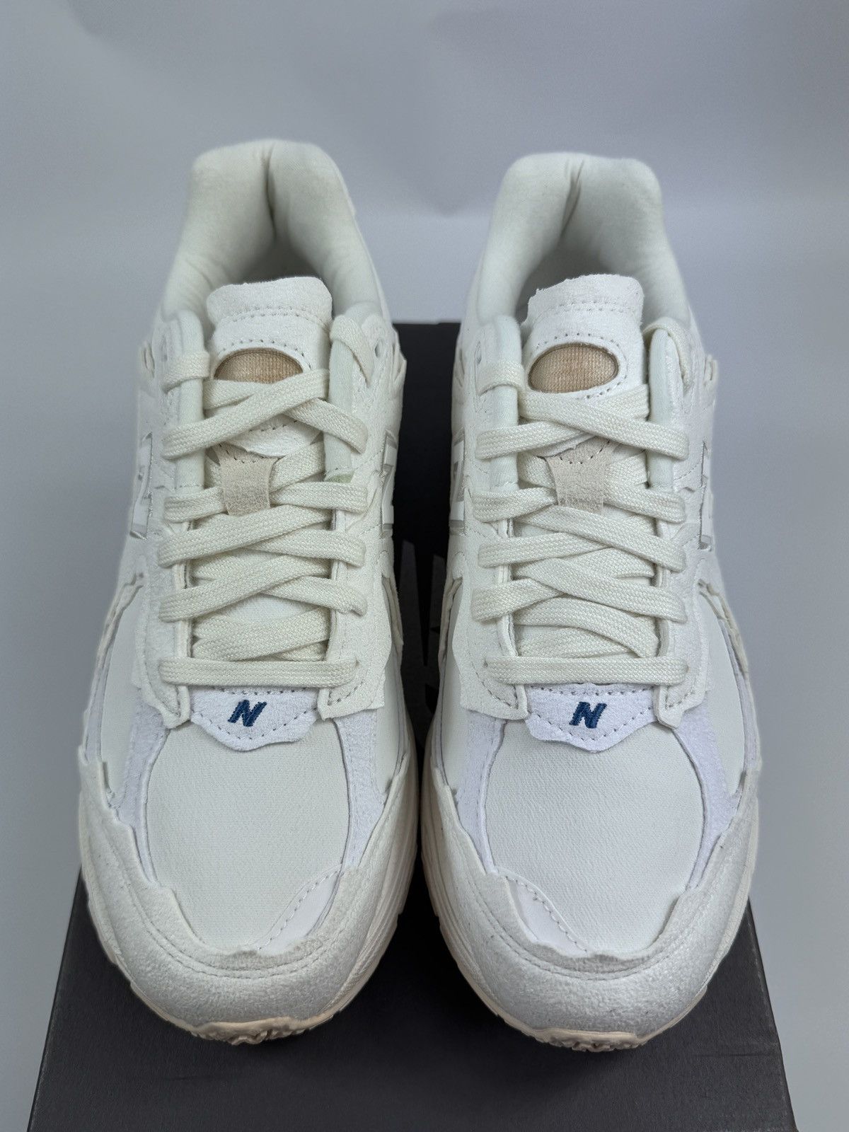 New Balance NEW BALANCE 2002R Size US 8 / EU 41 - 3 Thumbnail