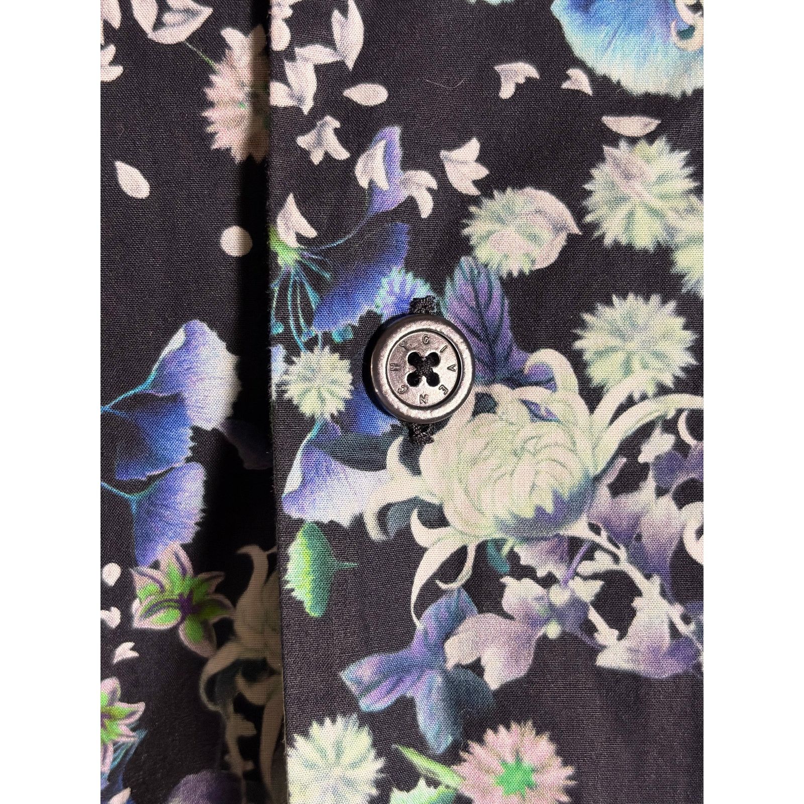 Givenchy Authentic Givenchy Camp Collar Button Down Hawaiian Shirt Size US L / EU 52-54 / 3 - 10 Thumbnail