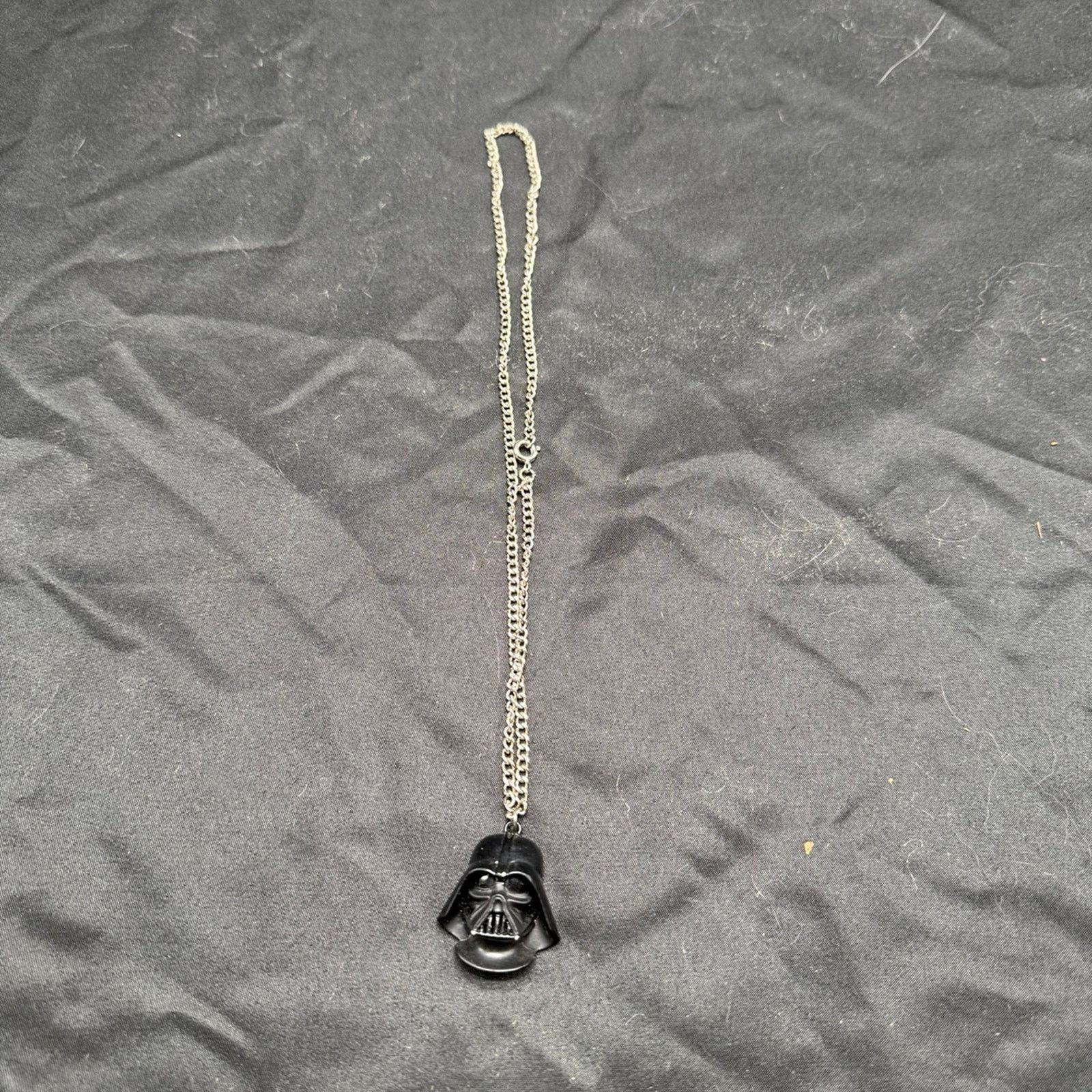 Universal Studios Cast metal Darth Vader pendant Size ONE SIZE - 5 Thumbnail
