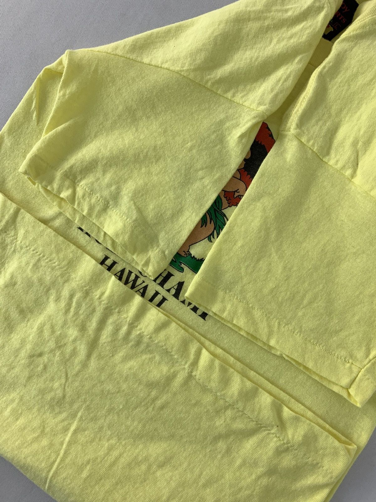 Vintage 90s Happy Shirt Hula Champ Hawaii Sourvenir Printed Tee Size US XS / EU 42 / 0 - 7 Thumbnail