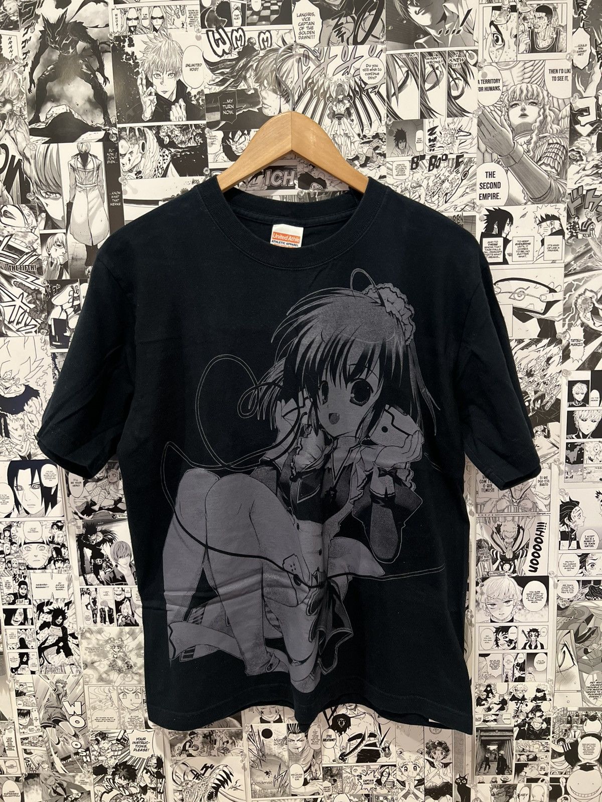 Vintage Anime tee Size US M / EU 48-50 / 2 - 1 Thumbnail