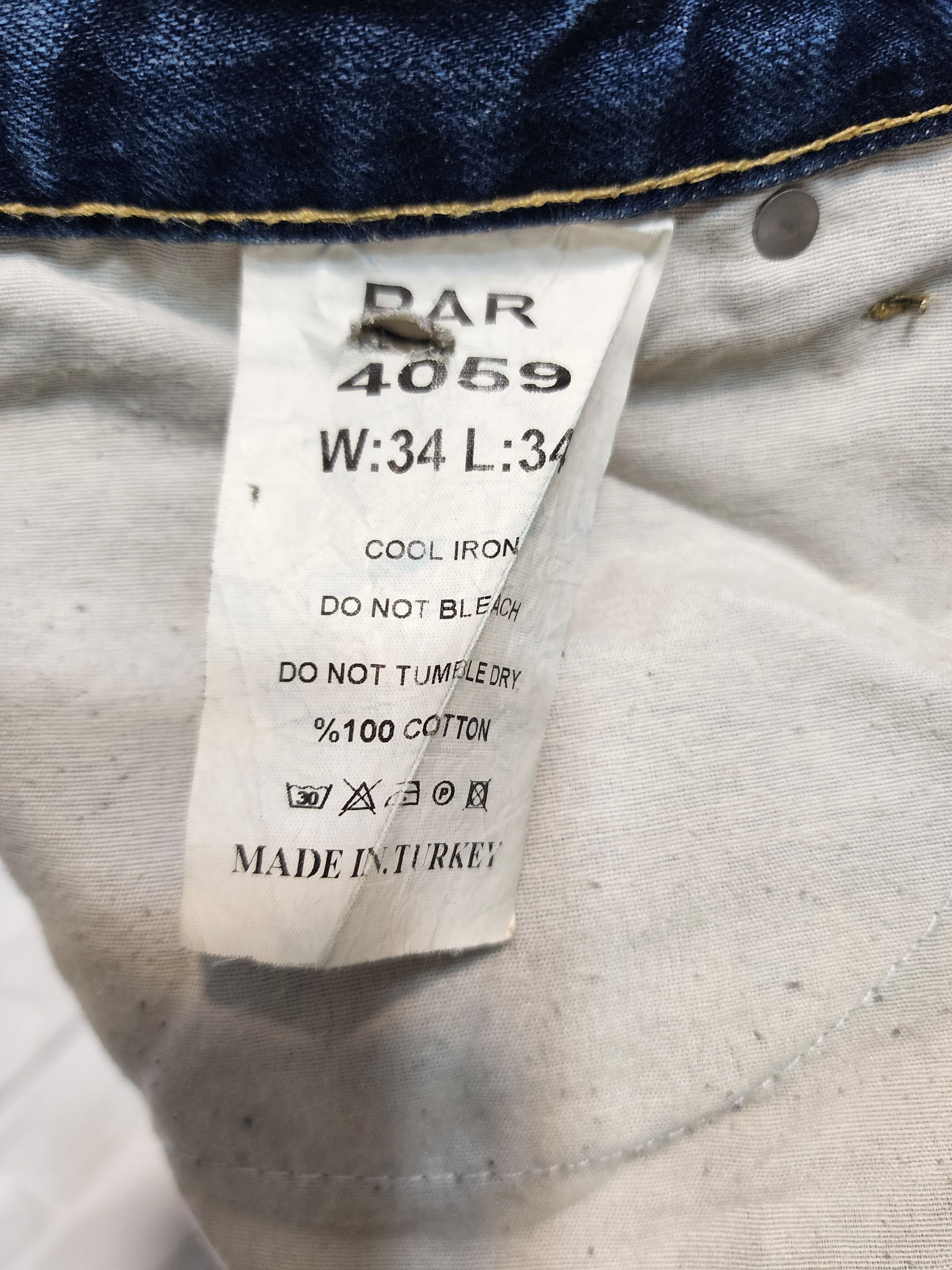 Uniqlo Blue Denim Jeans Mens: Avant-Garde Design Size US 34 / EU 50 - 10 Thumbnail